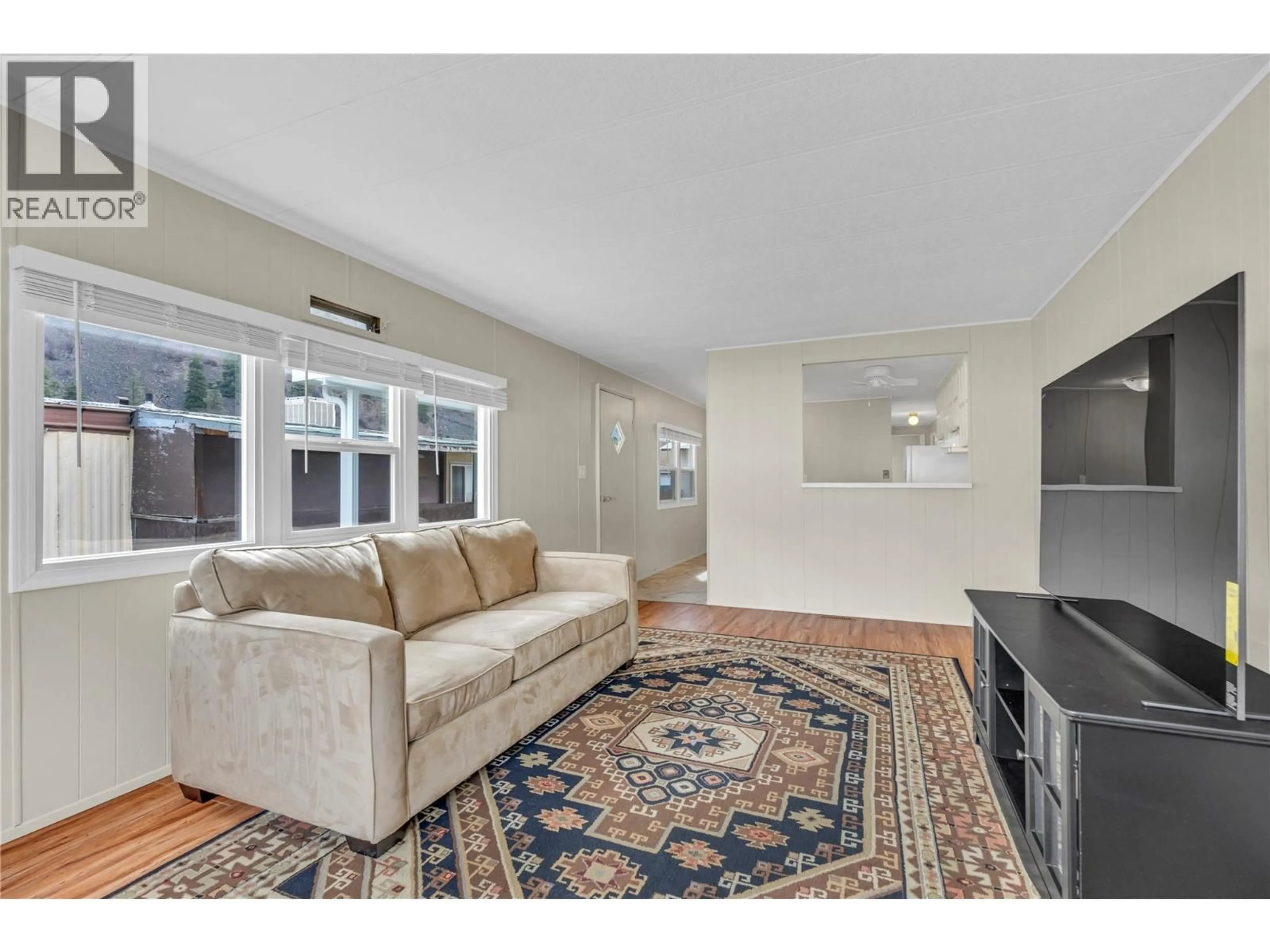 Living room with furniture, unknown for 2657 1ST STREET, Olalla British Columbia V0X1N6