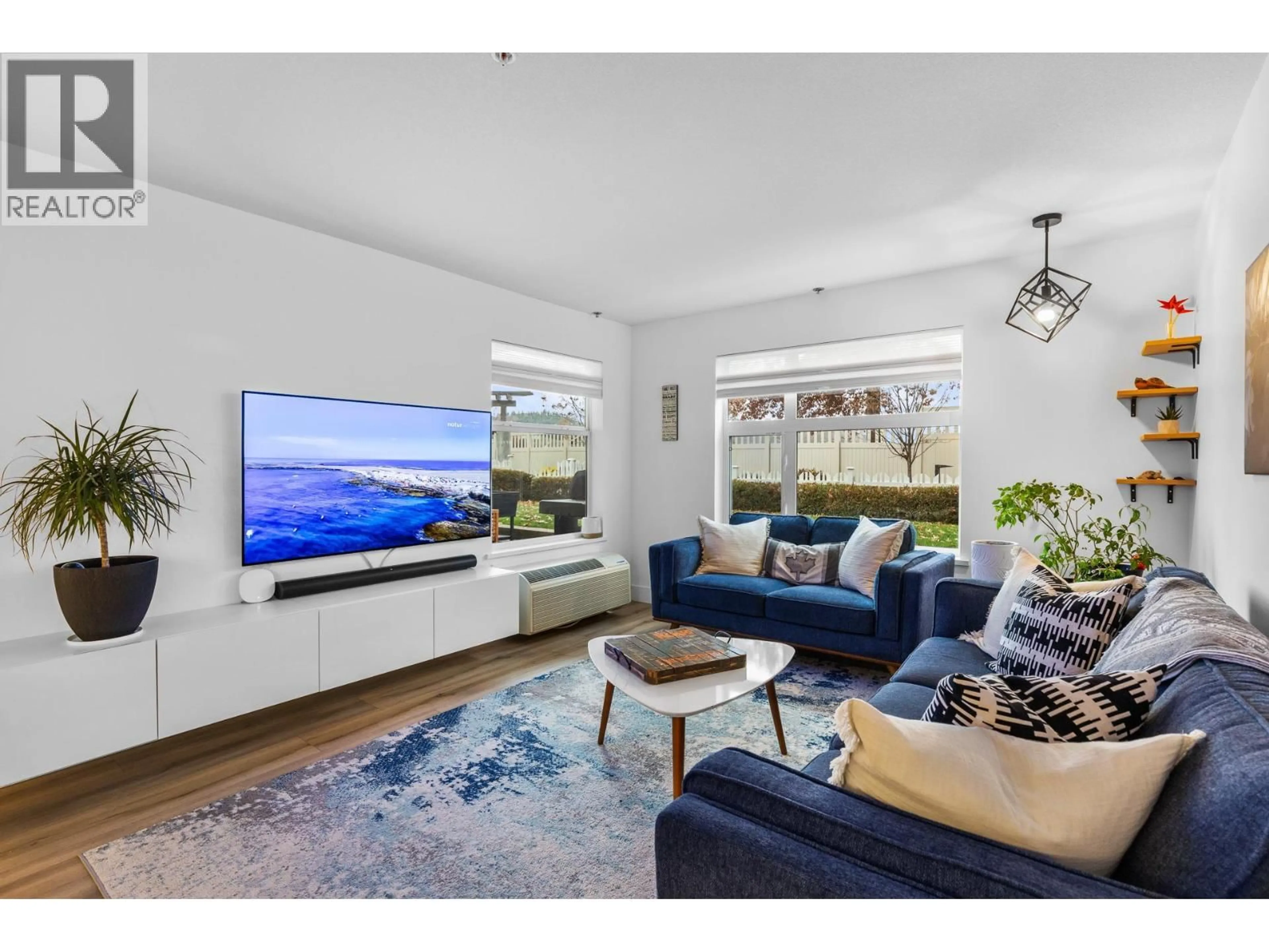 Living room with furniture, unknown for 115 - 555 YATES ROAD, Kelowna British Columbia V1V2V2