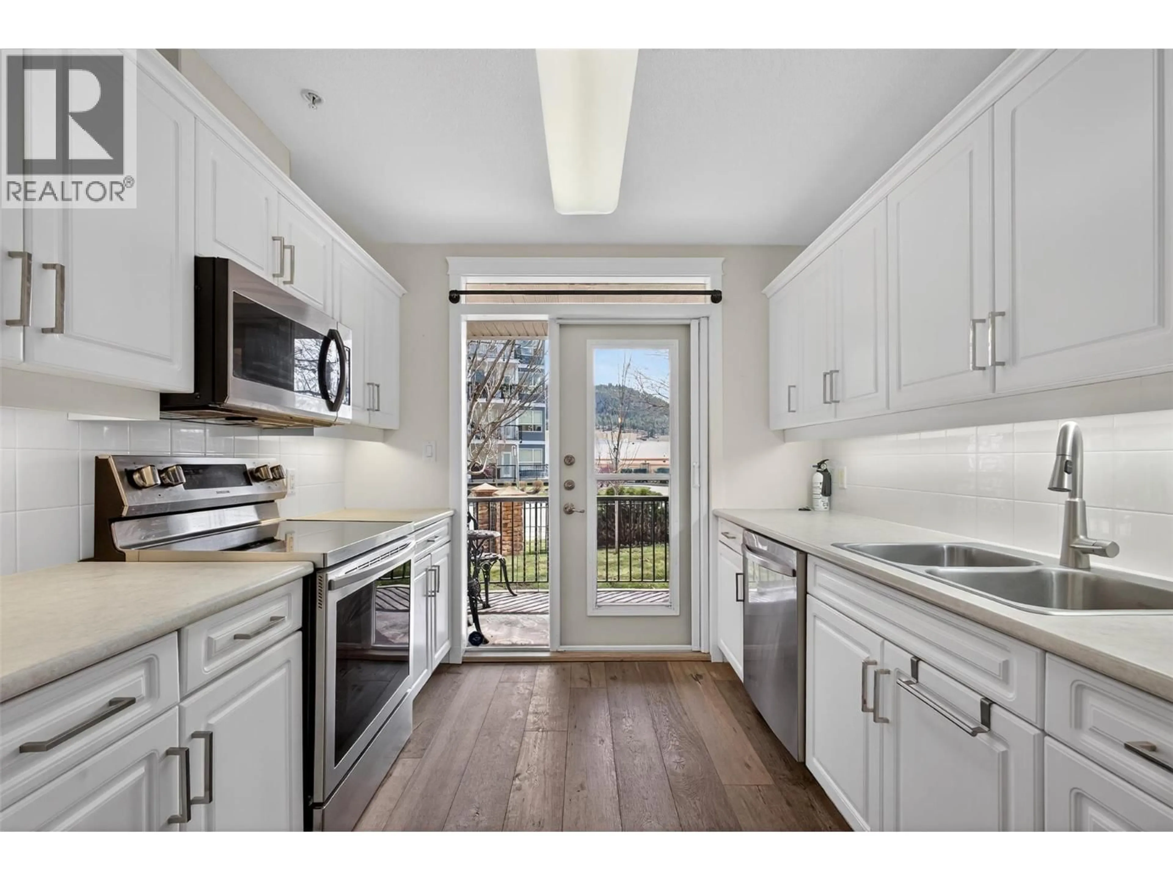 Open concept kitchen, unknown for 101 - 303 WHITMAN ROAD, Kelowna British Columbia V1V2P3