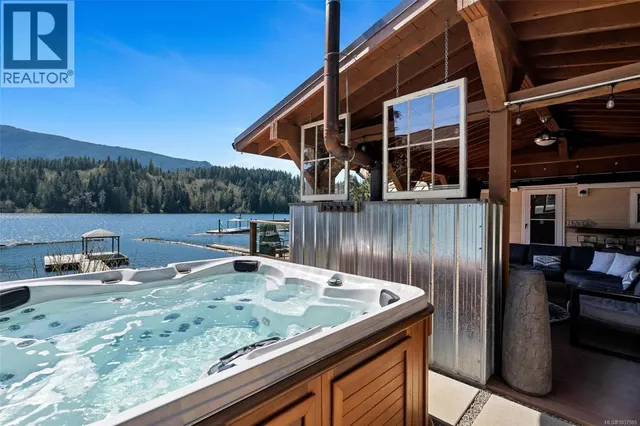 8624 NORTH SHORE ROAD, Lake Cowichan 2