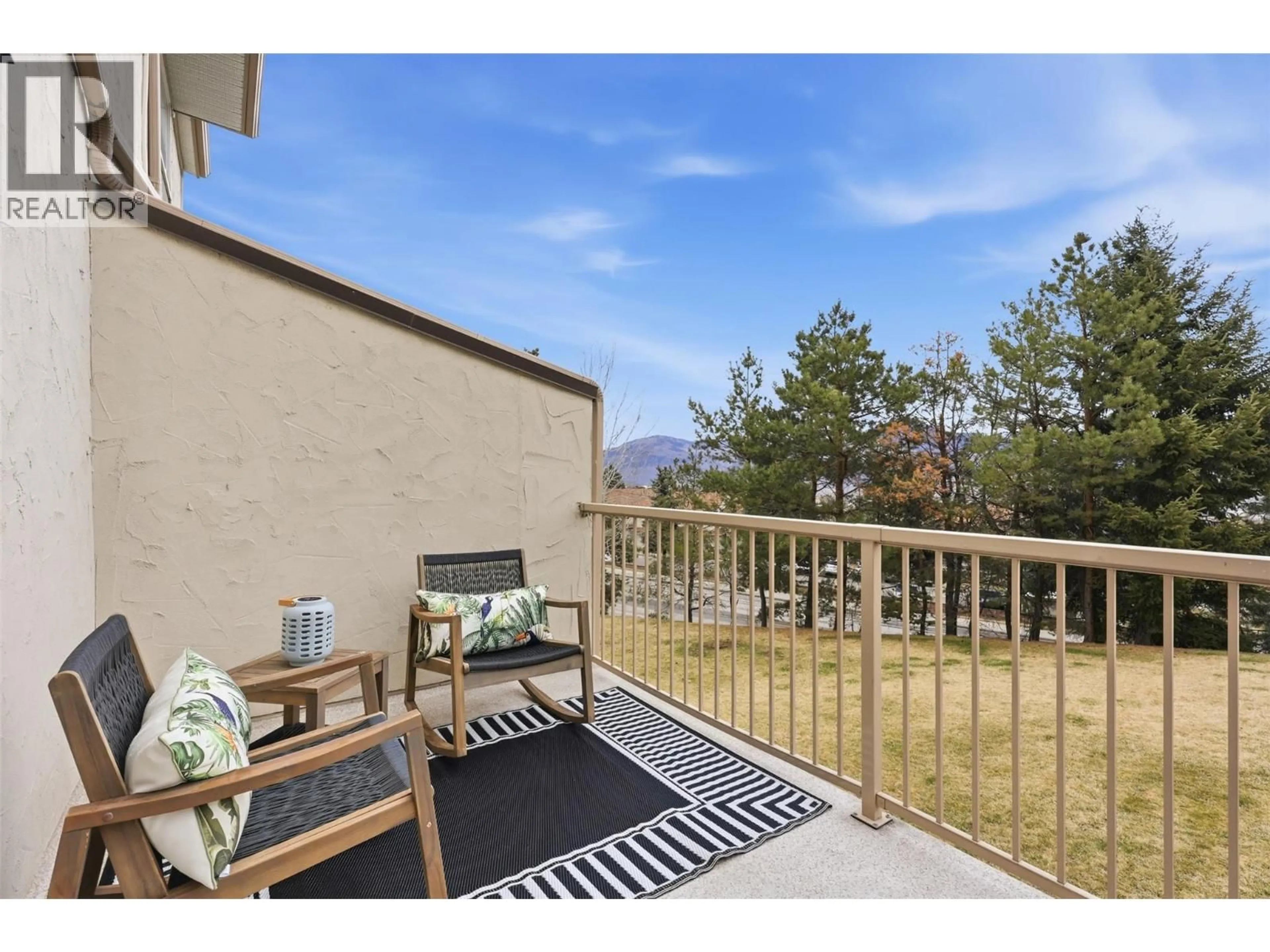 Patio, mountain view for 24 - 1469 SPRINGHILL DRIVE, Kamloops British Columbia V2E1H5