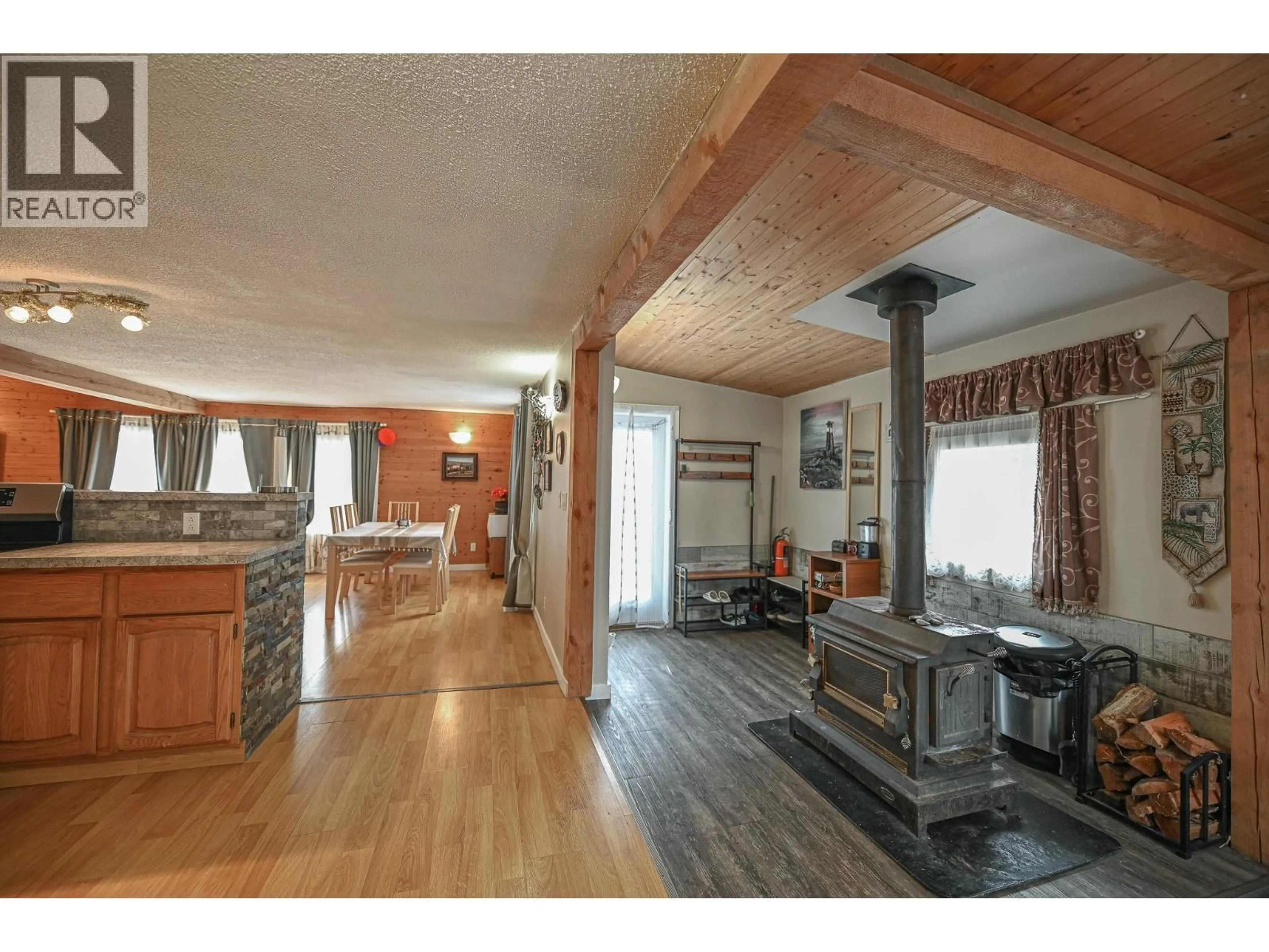 Unknown for 4981 SPRUCE AVENUE, Canal Flats British Columbia v0b1b0