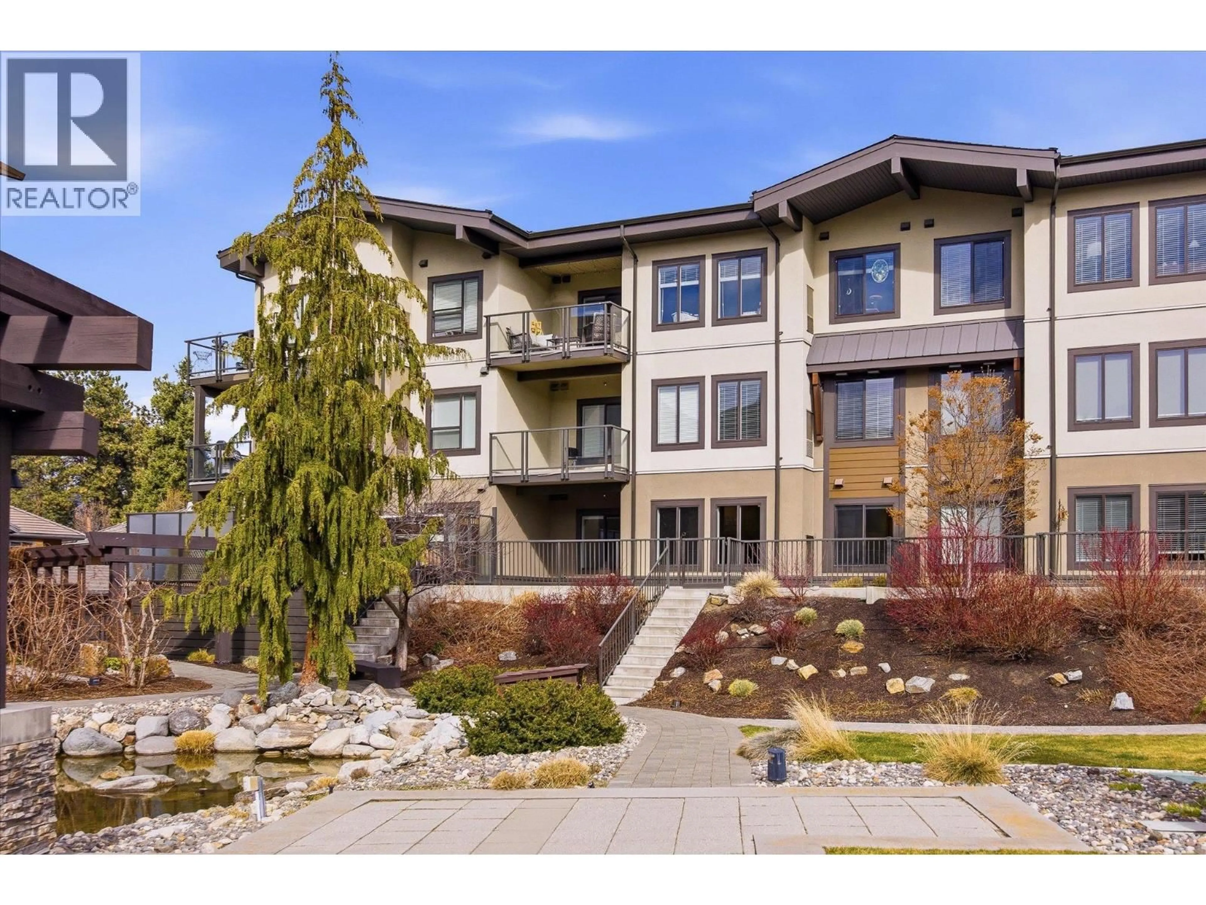 Patio, mountain view for 105 - 4380 LAKESHORE ROAD, Kelowna British Columbia V1W5N3