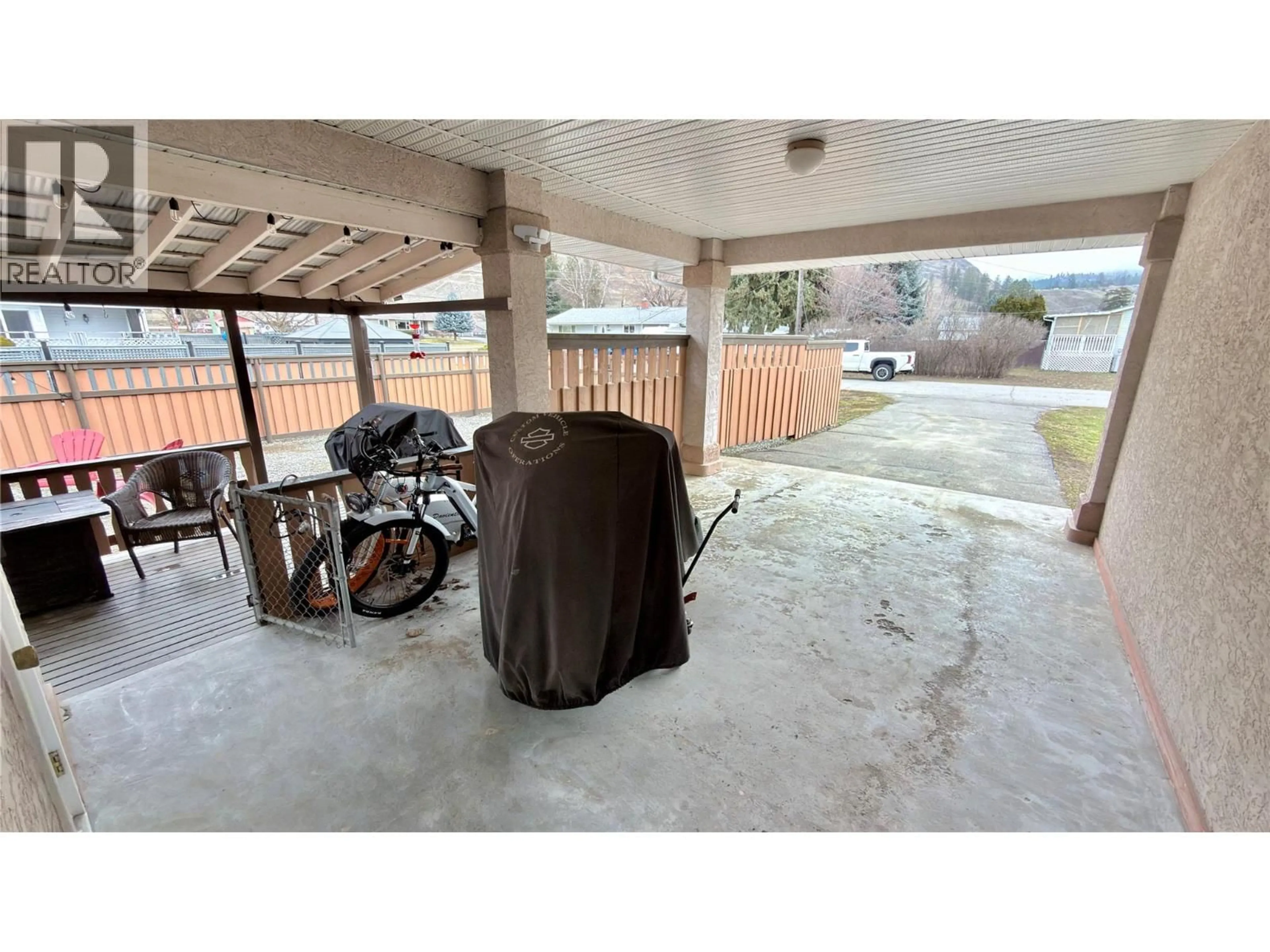 Unknown for 611 GERTRUDE STREET, Midway British Columbia V0H1M0