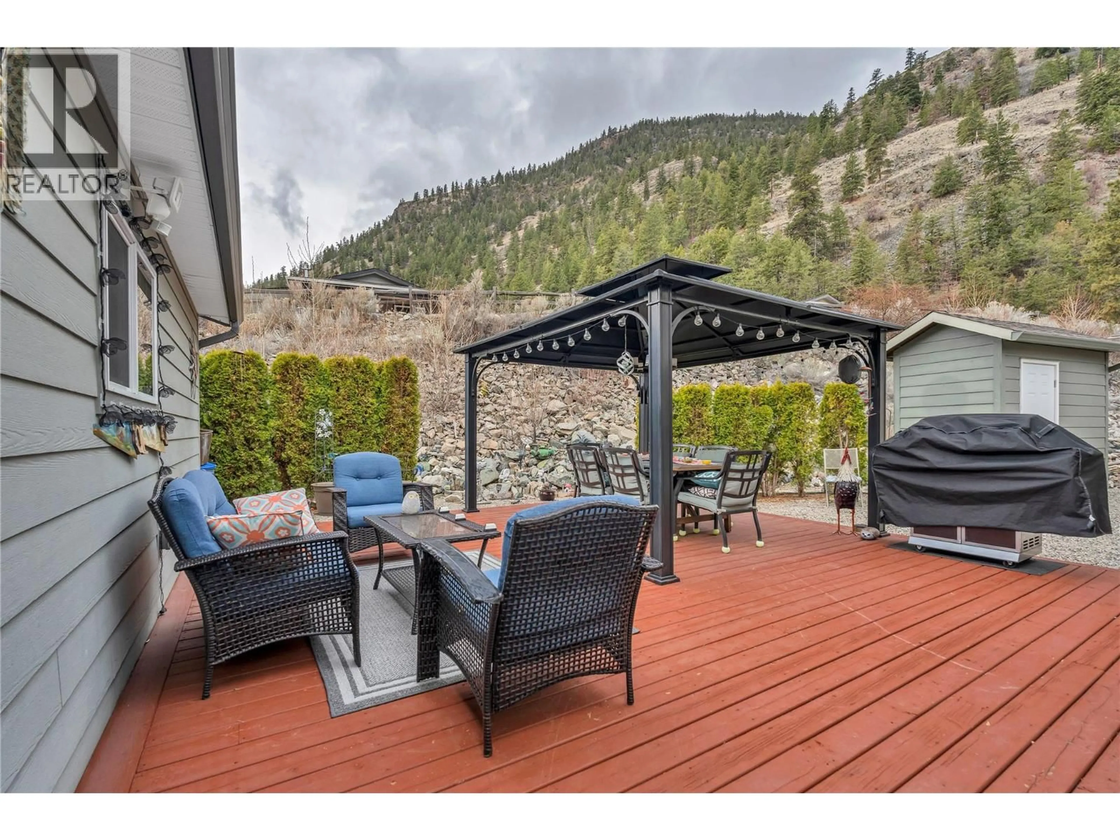 Patio, mountain view for 1 - 1340 3A HIGHWAY, Keremeos British Columbia V0X1N4