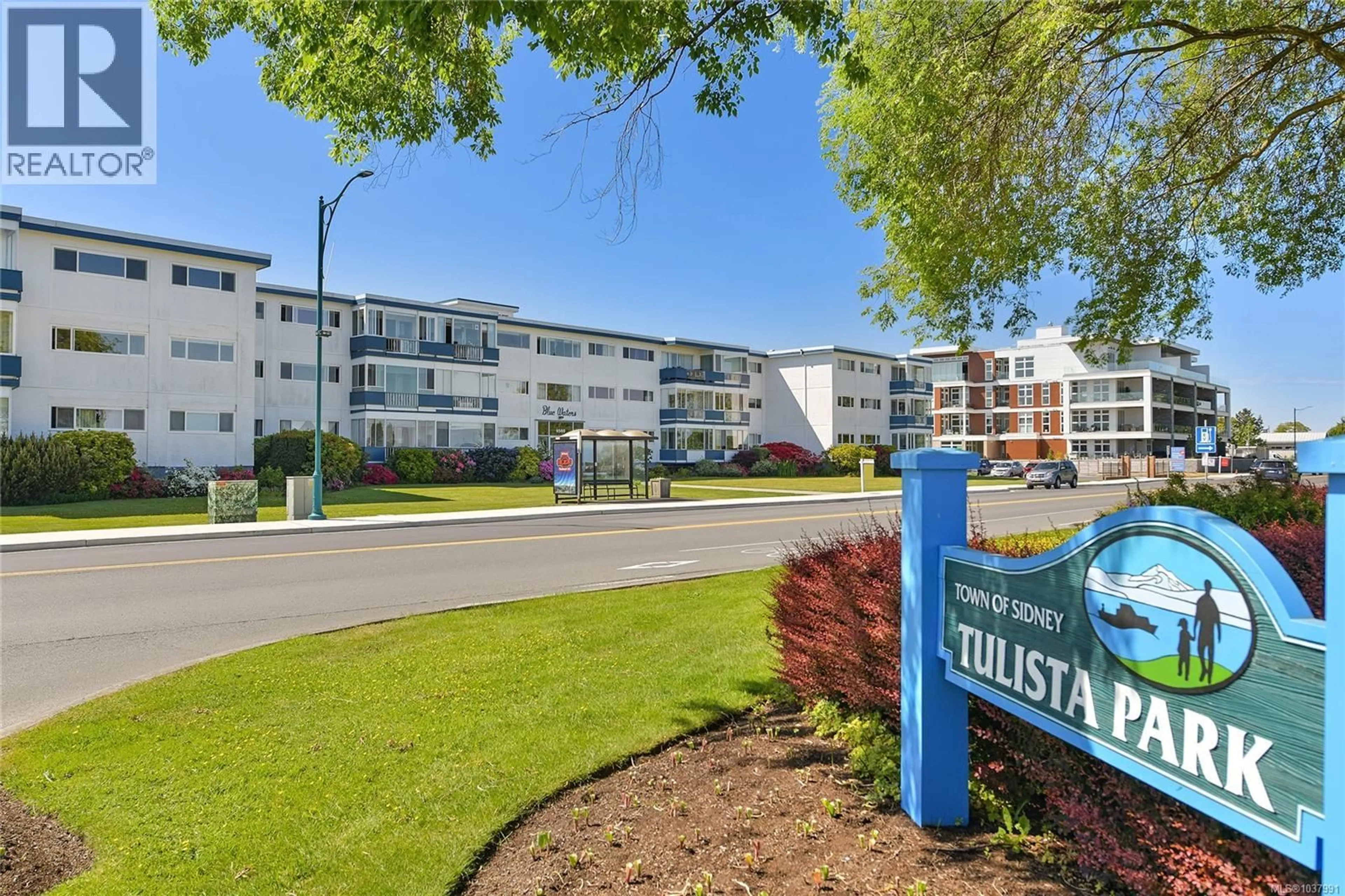 Unknown for 111 - 9560 FIFTH STREET, Sidney British Columbia V8L2W5