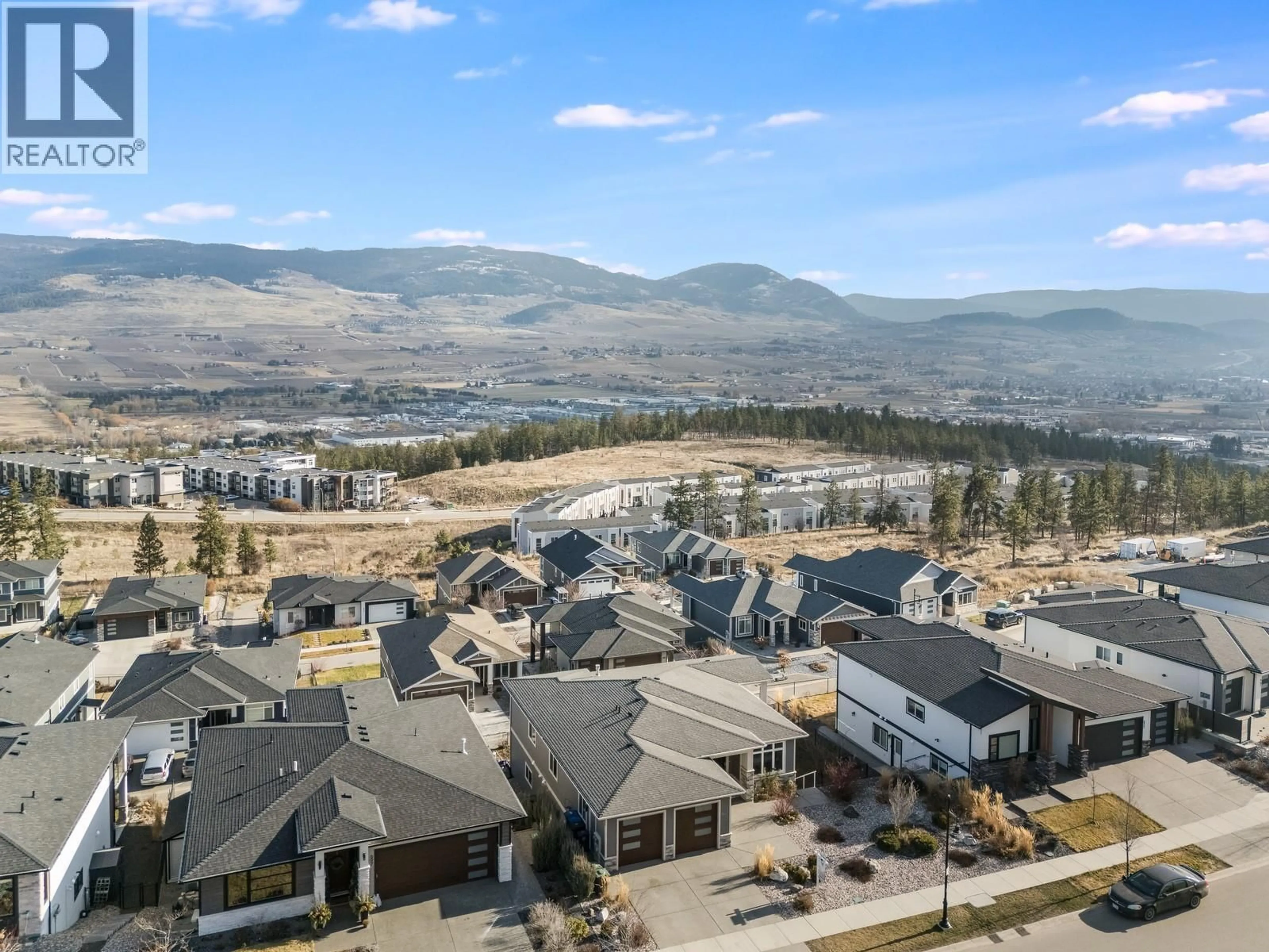 Unknown for 687 ACADIA STREET, Kelowna British Columbia V1V0A8