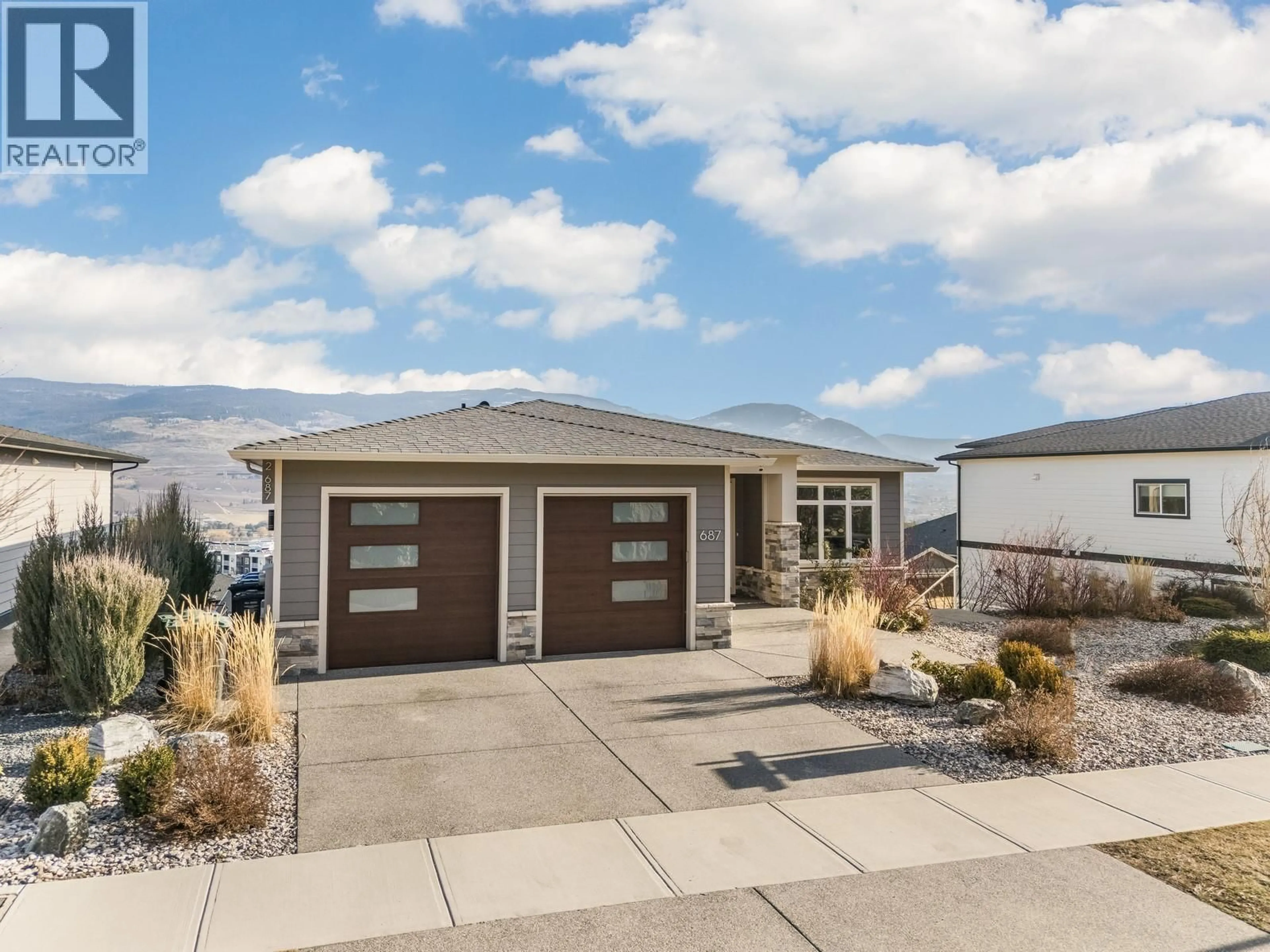 Unknown for 687 ACADIA STREET, Kelowna British Columbia V1V0A8