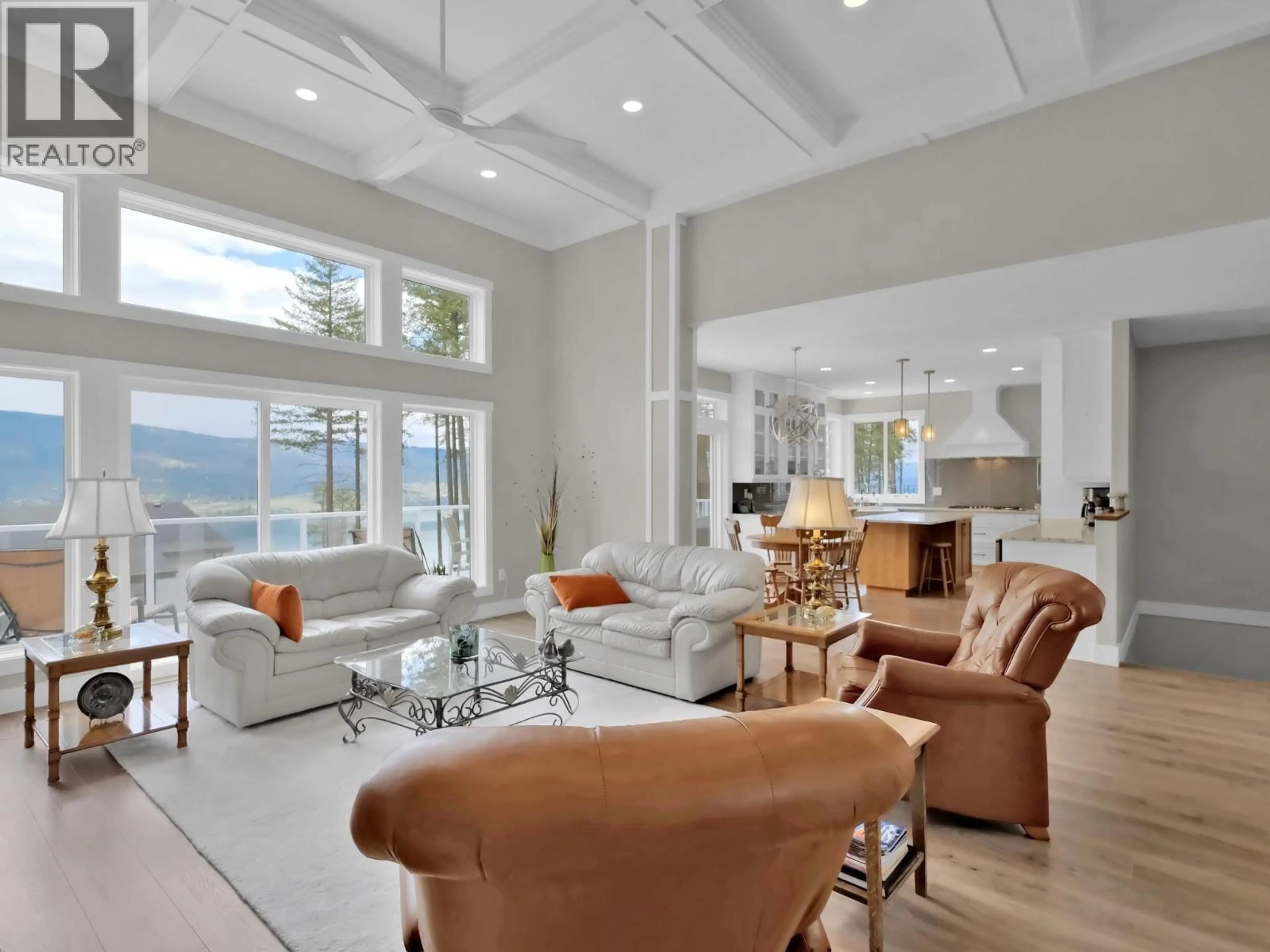 Living room with furniture, unknown for 7255 DUNWATERS ROAD, Kelowna British Columbia V1Z3W4