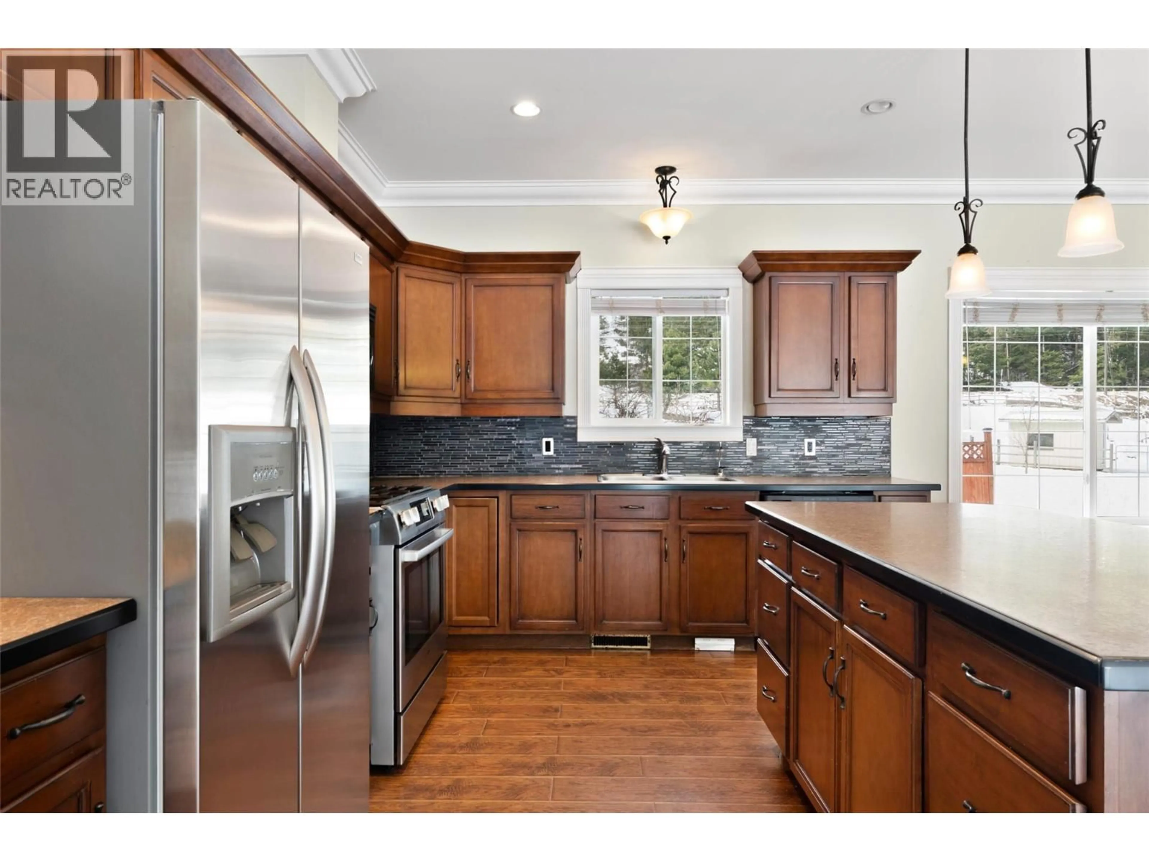 Open concept kitchen, unknown for 1027 SALMON RIVER ROAD, Salmon Arm British Columbia V1E3G3