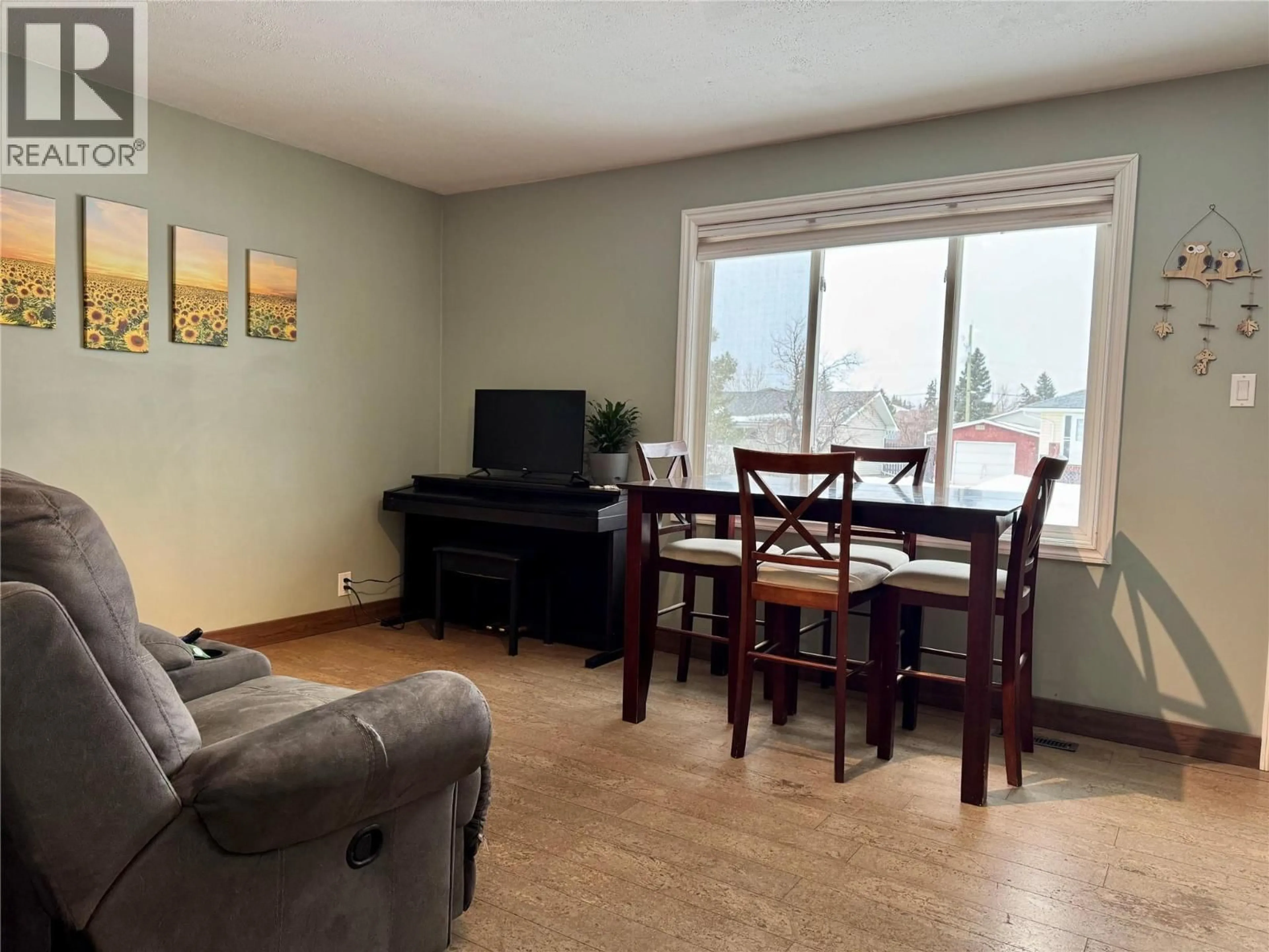 A pic of a room for 1548 110 AVENUE, Dawson Creek British Columbia V1G2W2