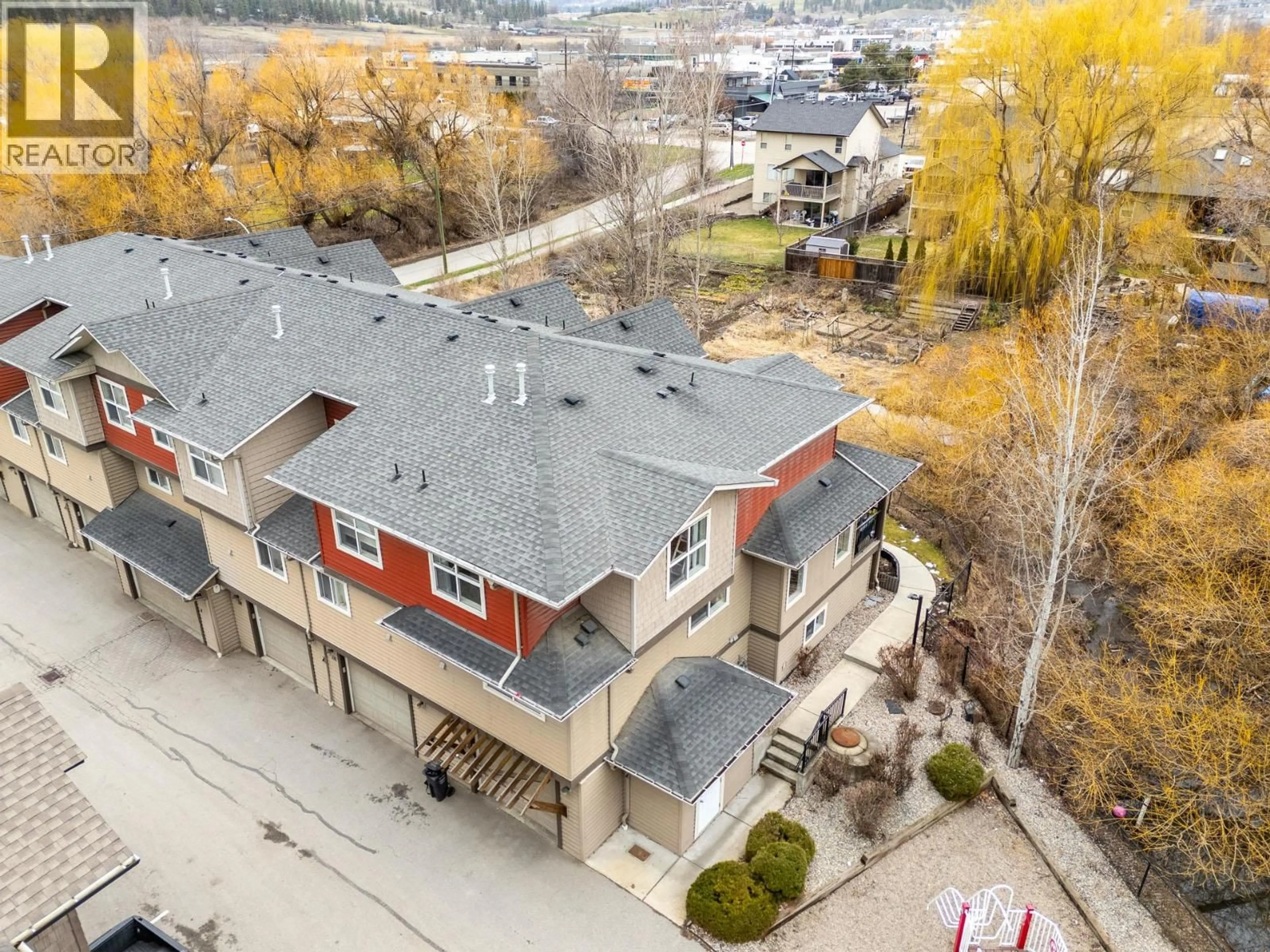 A pic from outside/outdoor area/front of a property/back of a property/a pic from drone, unknown for 133 - 1355 FINDLAY ROAD, Kelowna British Columbia V1X8B8