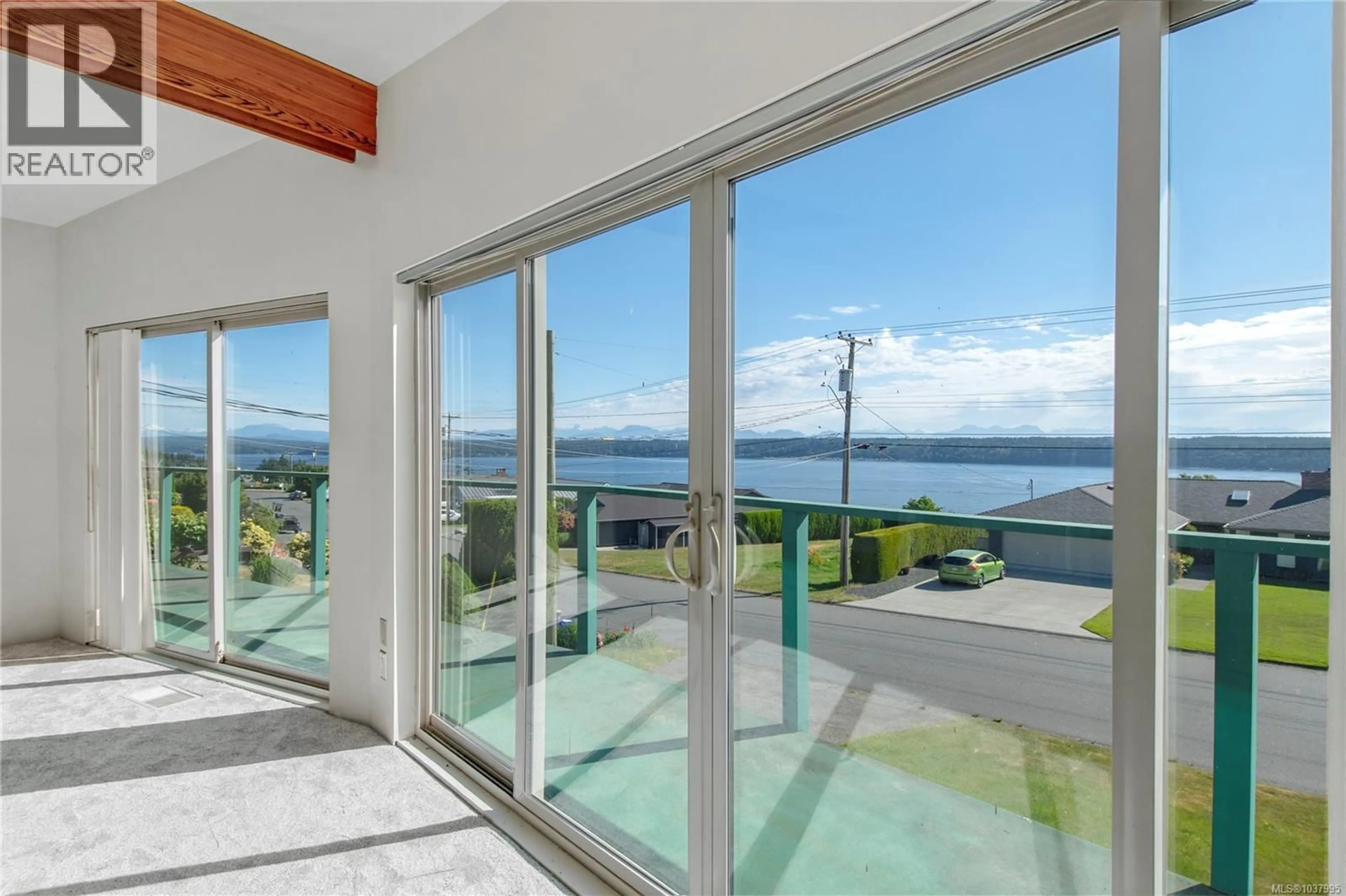 Unknown for 648 GALERNO ROAD, Campbell River British Columbia V9W5Y2