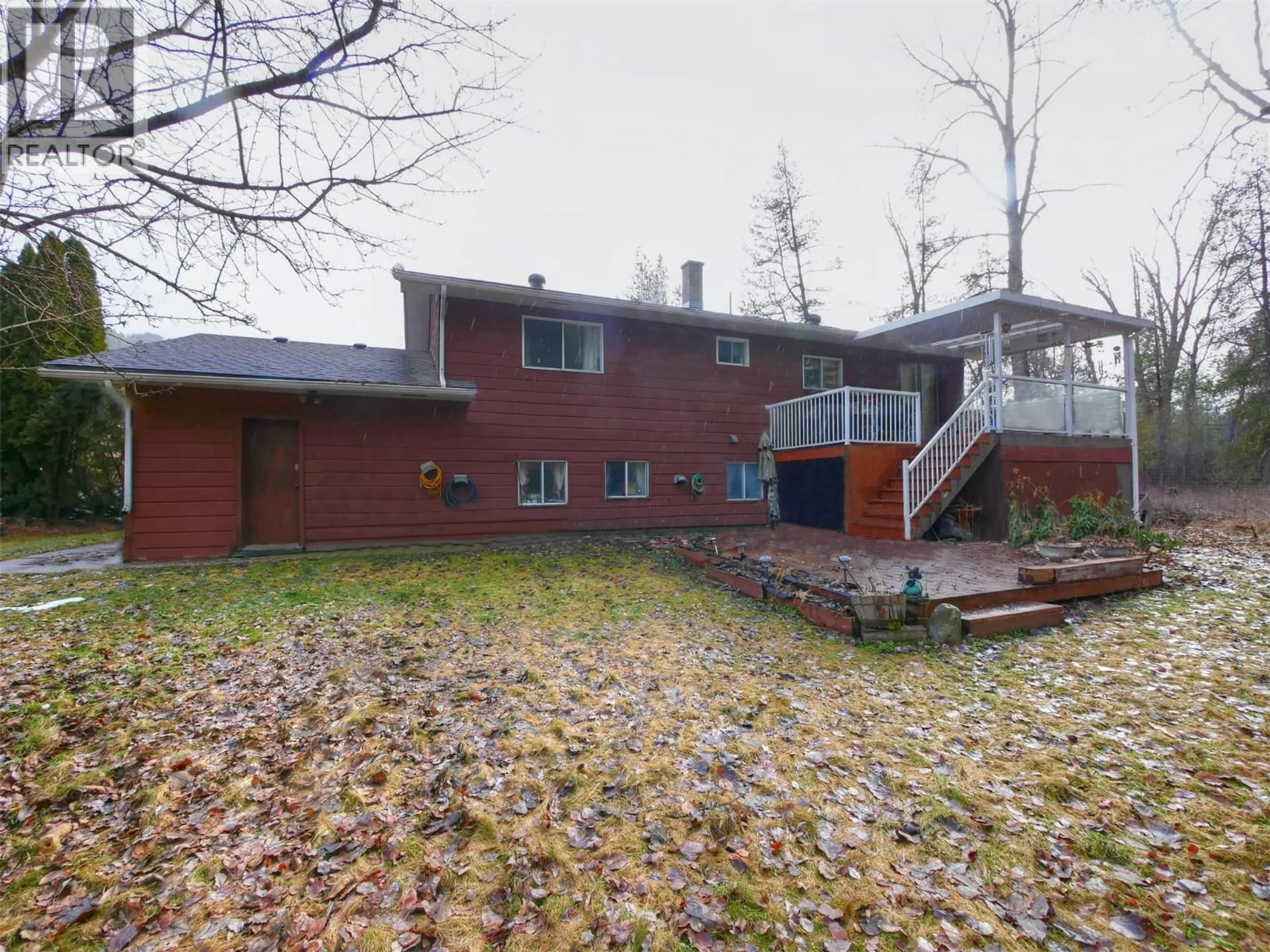 A pic from outside/outdoor area/front of a property/back of a property/a pic from drone, unknown for 9250 HIGHWAY 3 & 95 OTHER, Yahk British Columbia V0B2P0