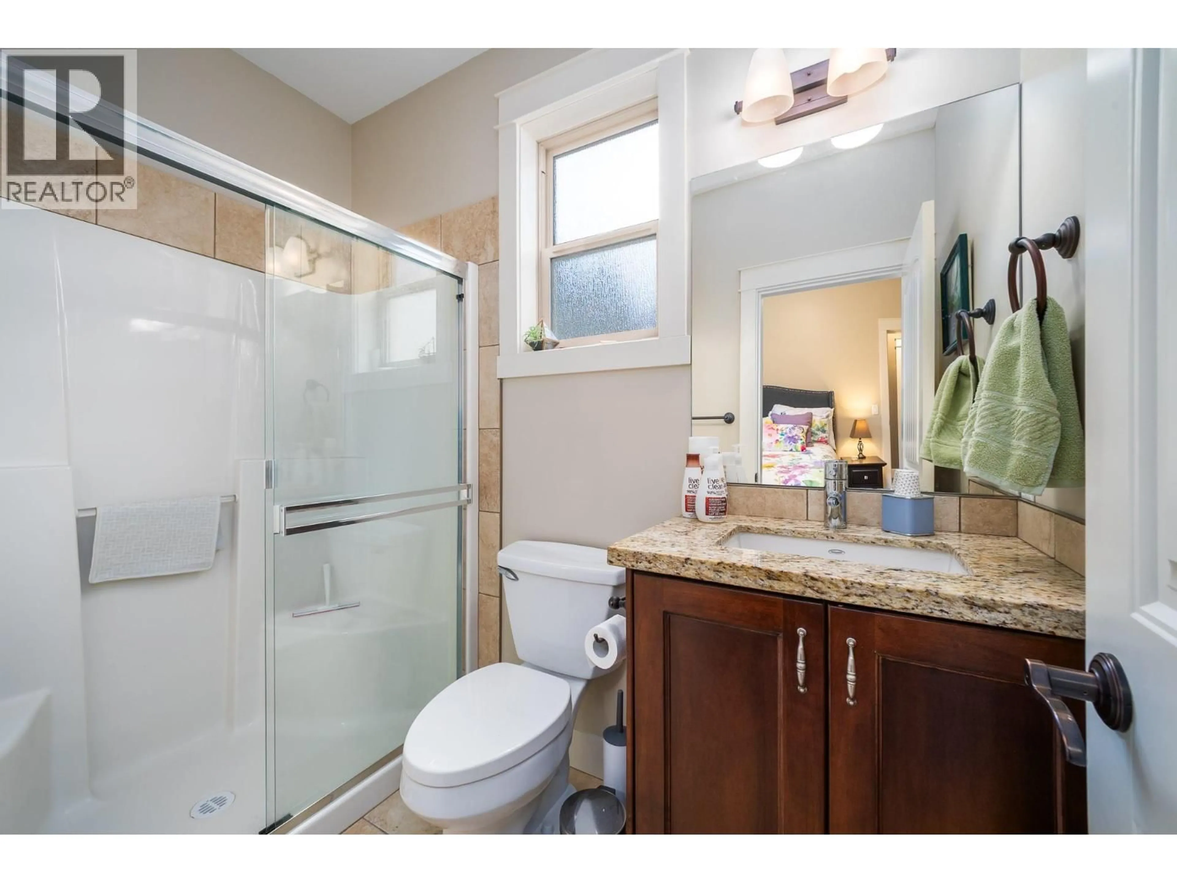 Standard bathroom, ceramic/tile floor for 1321 BLACK MOUNTAIN CRESCENT, Kelowna British Columbia V1P1P7