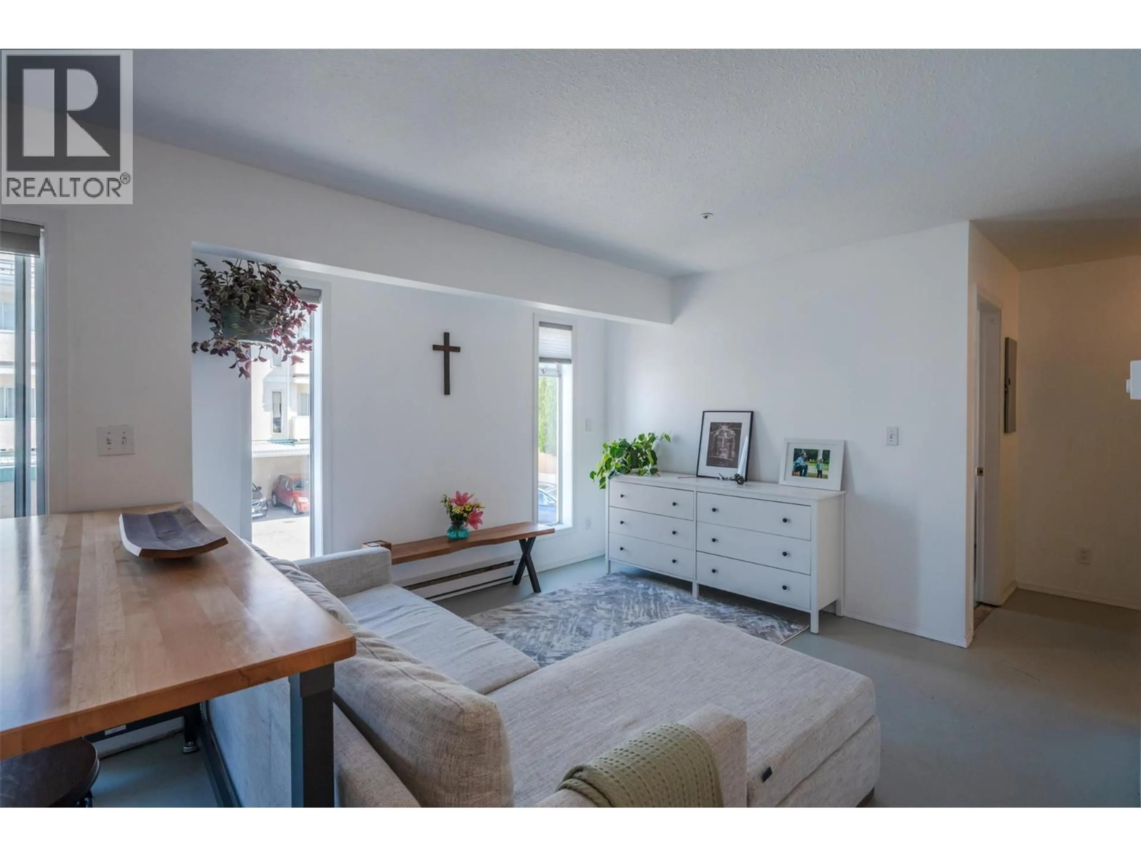 Living room with furniture, unknown for 3 - 1135 MAIN STREET, Okanagan Falls British Columbia V0H1R4