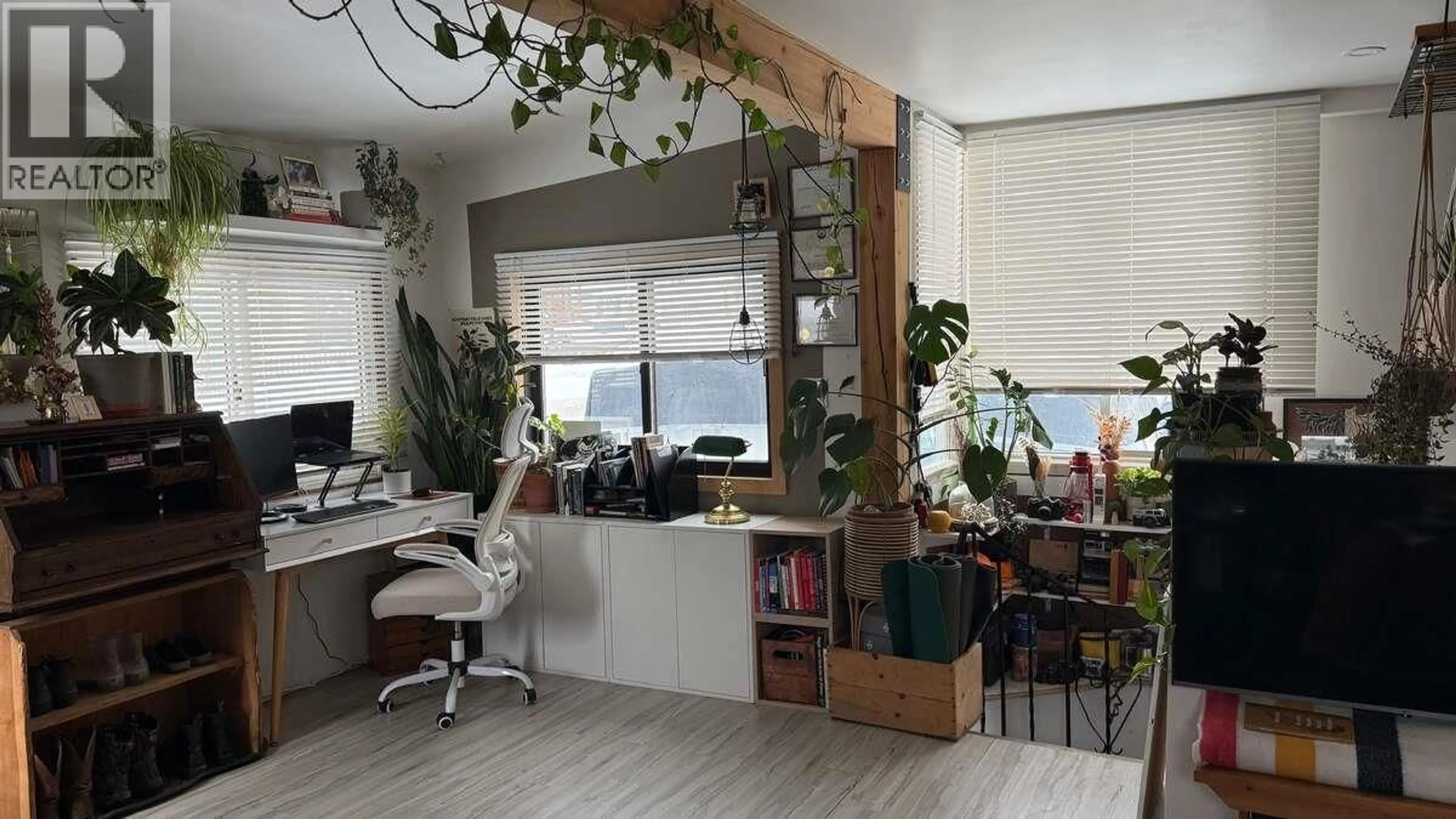 A pic of a room for 570 BEALE AVENUE, Kimberley British Columbia V1A2A7