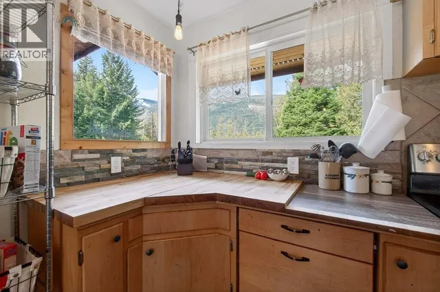4198 MALAKWA ROAD, Malakwa 5