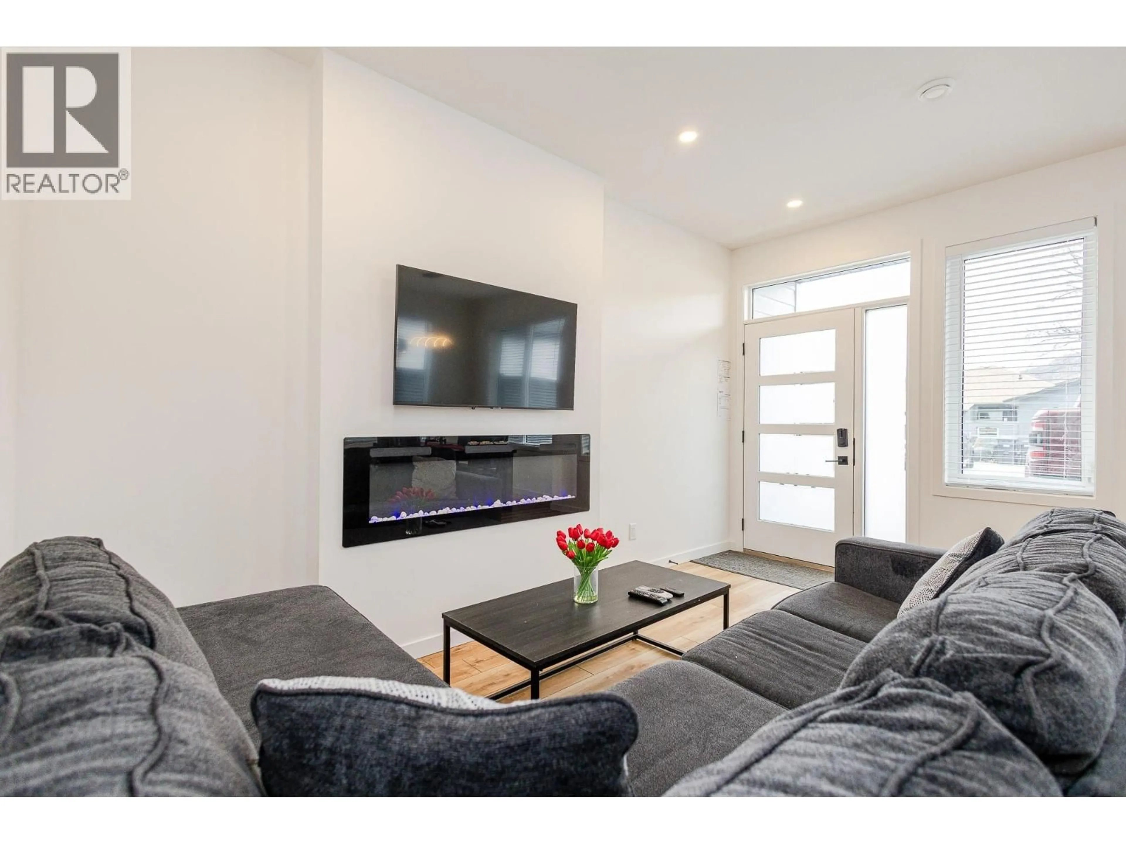 Home theater for 103 - 169 MAPLE STREET, Penticton British Columbia V2A5V4