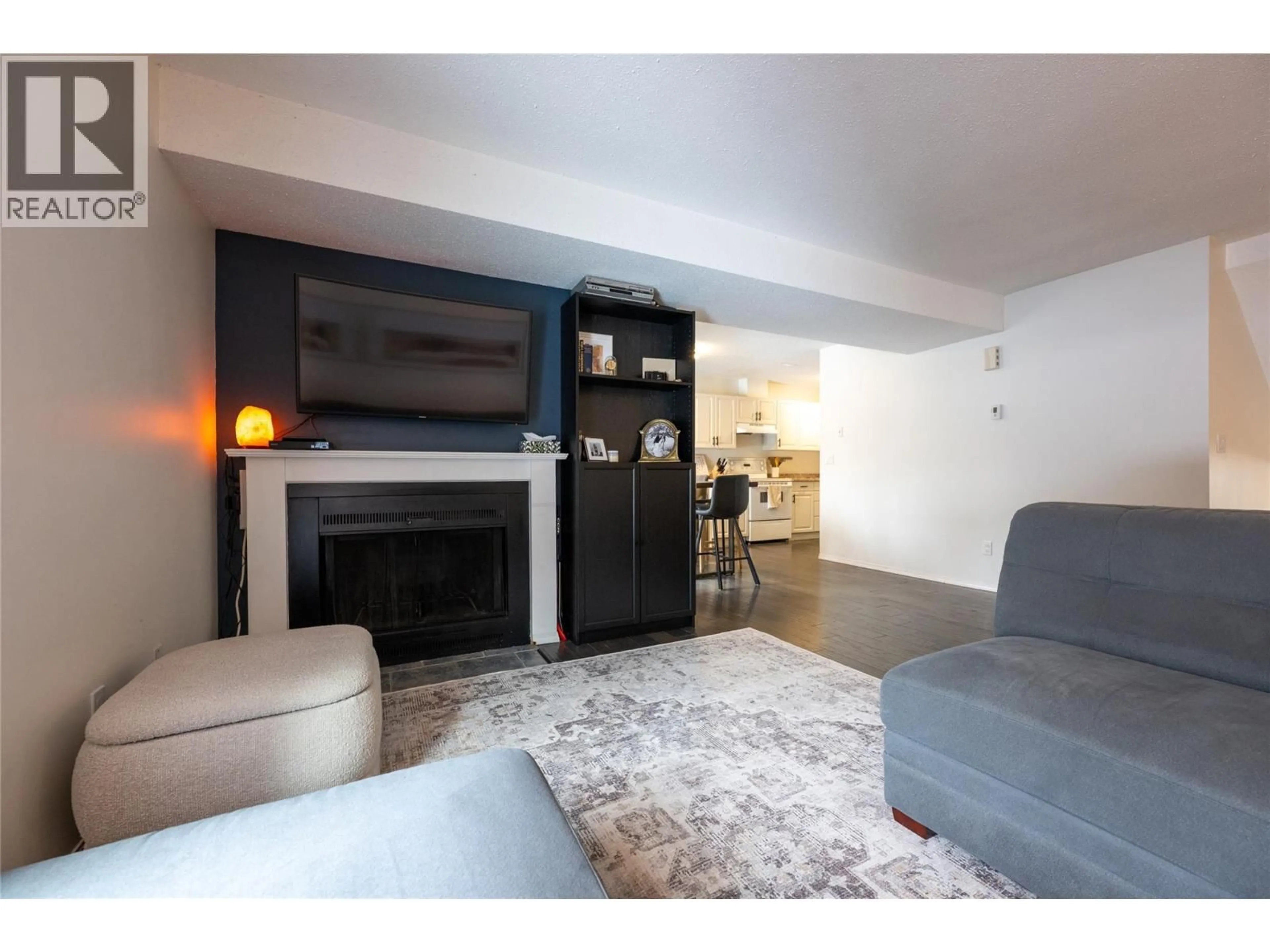 Living room with furniture, unknown for 75 - 1221 HUGH ALLAN DRIVE, Kamloops British Columbia V1S1M7