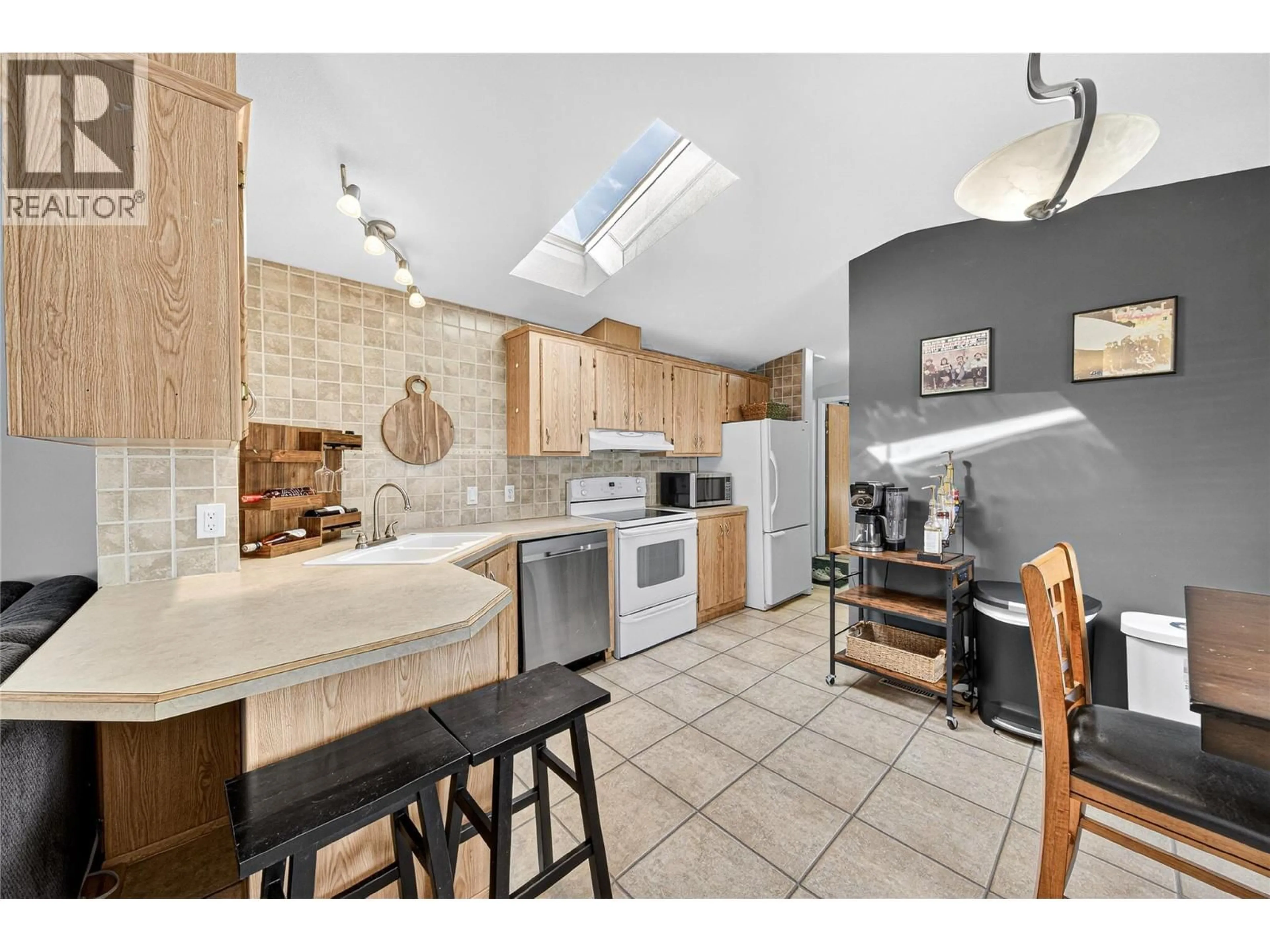 Open concept kitchen, ceramic/tile floor for 29 SLALOM DRIVE, Fernie British Columbia V0B1M4