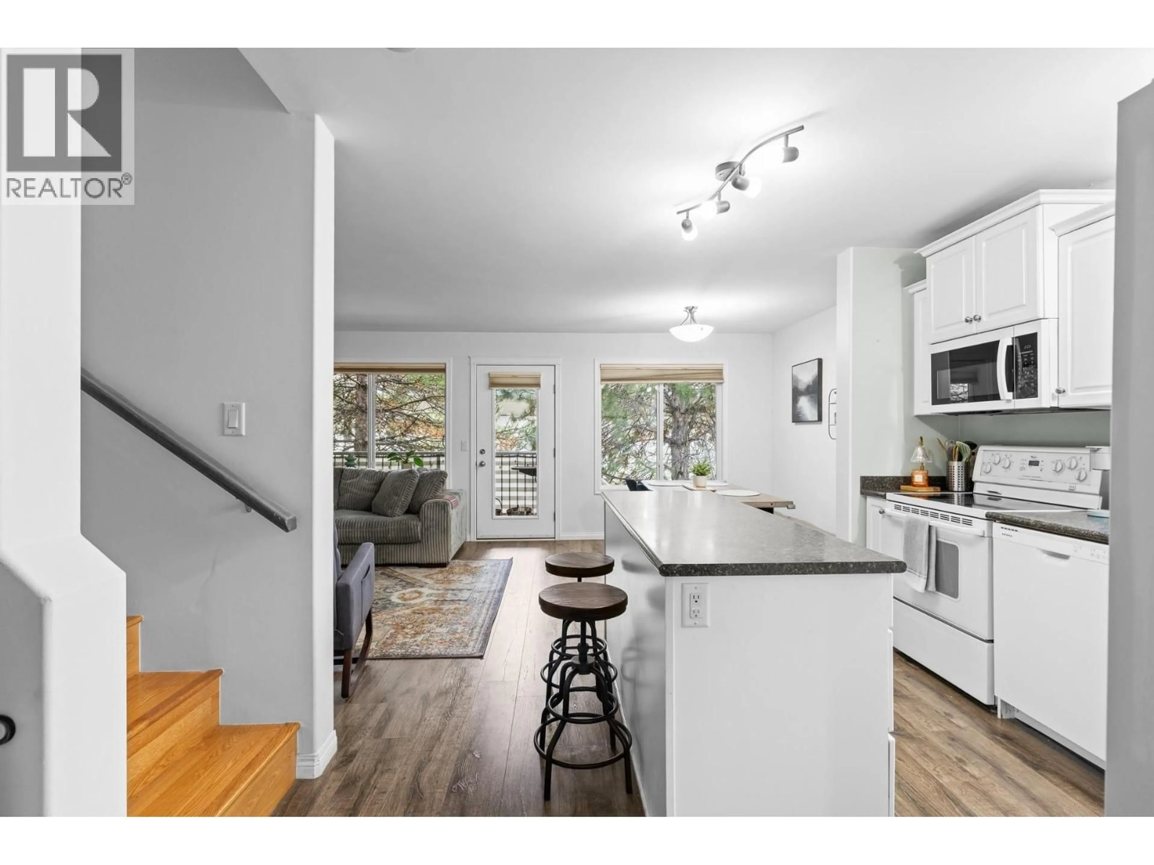 Open concept kitchen, unknown for 113 - 5460 CLEMENTS CRESCENT, Peachland British Columbia V0H1X5