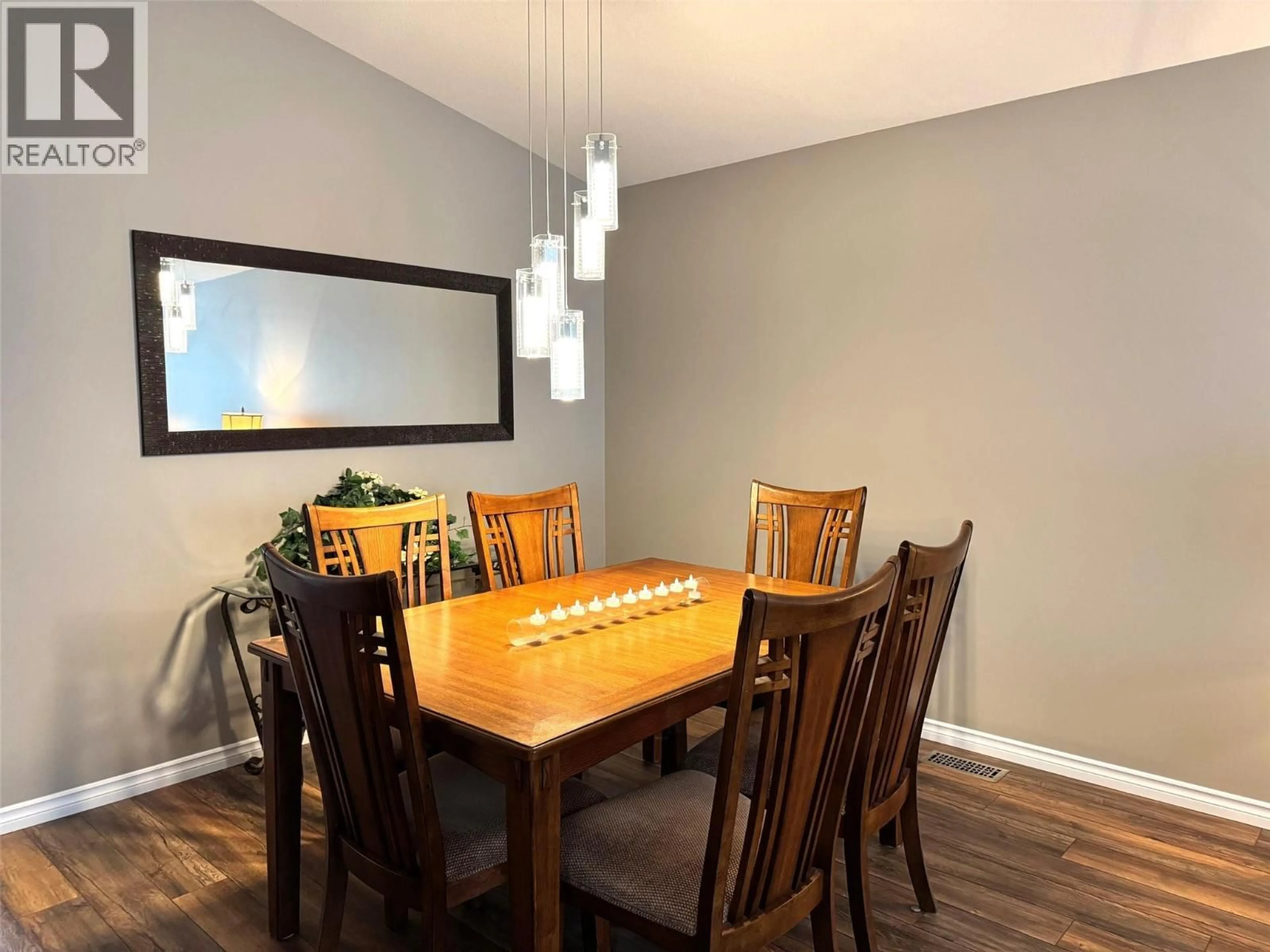 Dining room, wood/laminate floor for 114 - 2330 BUTT ROAD, Westbank British Columbia V4T2L3