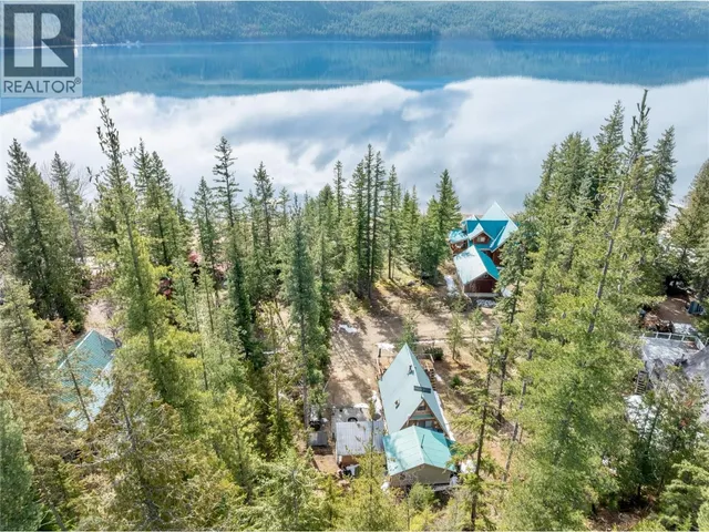 15 - 8800 SEYMOUR ARM MAIN FOREST SERVICE ROAD, Seymour Arm 5