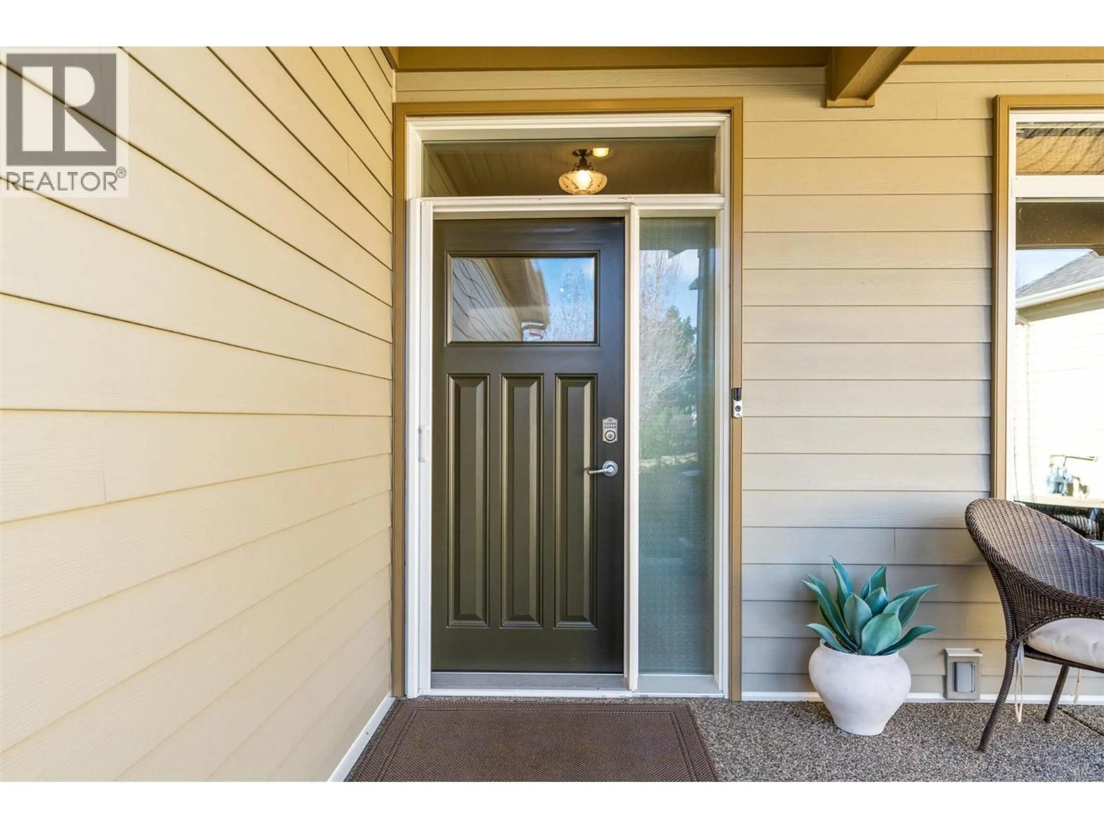 Indoor entryway for 12983 PORTER DRIVE, Lake Country British Columbia V4V2S4