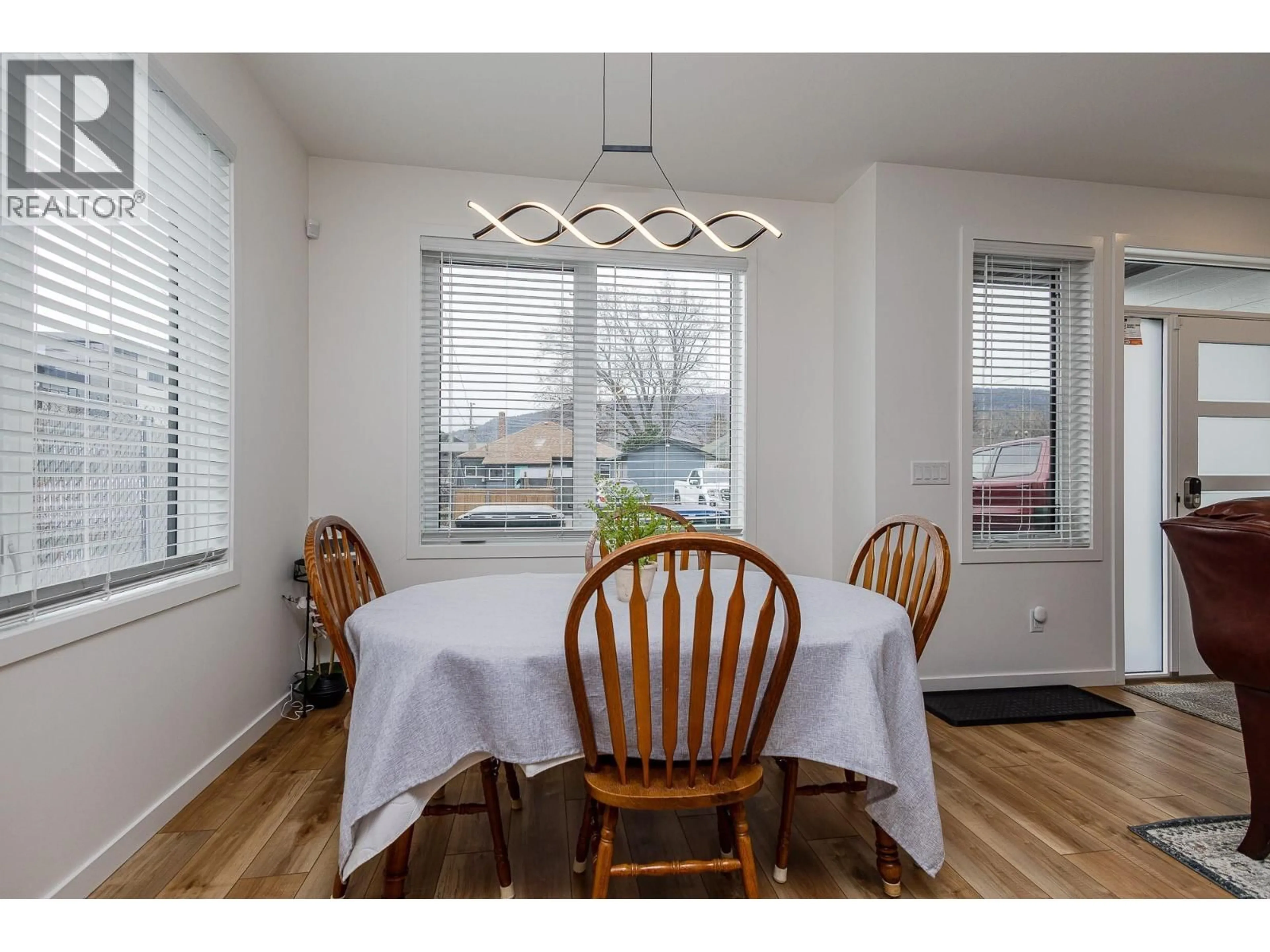Dining room, wood/laminate floor for 104 - 169 MAPLE STREET, Penticton British Columbia V2A5V4