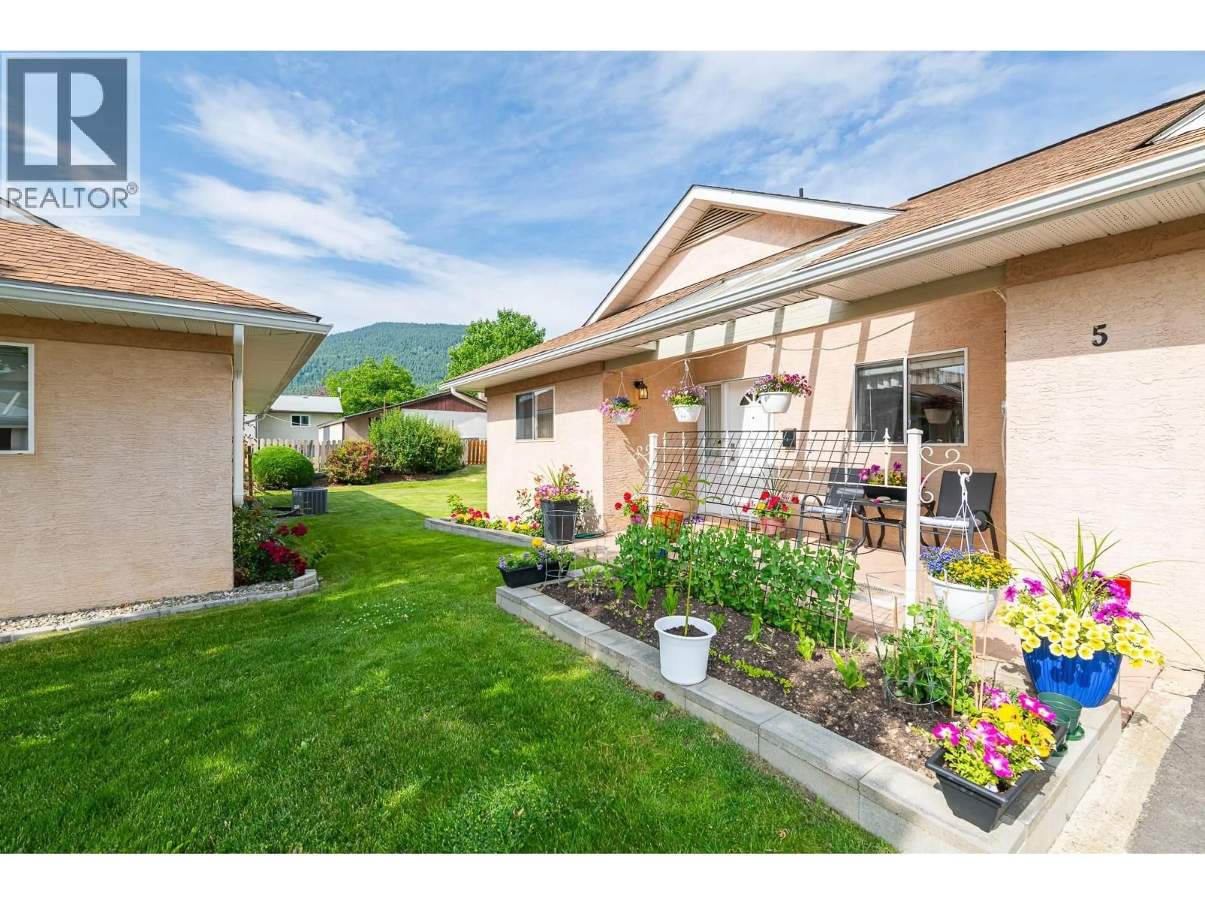 Unknown for 5 - 518 18TH AVENUE SOUTH, Creston British Columbia V0B1G0