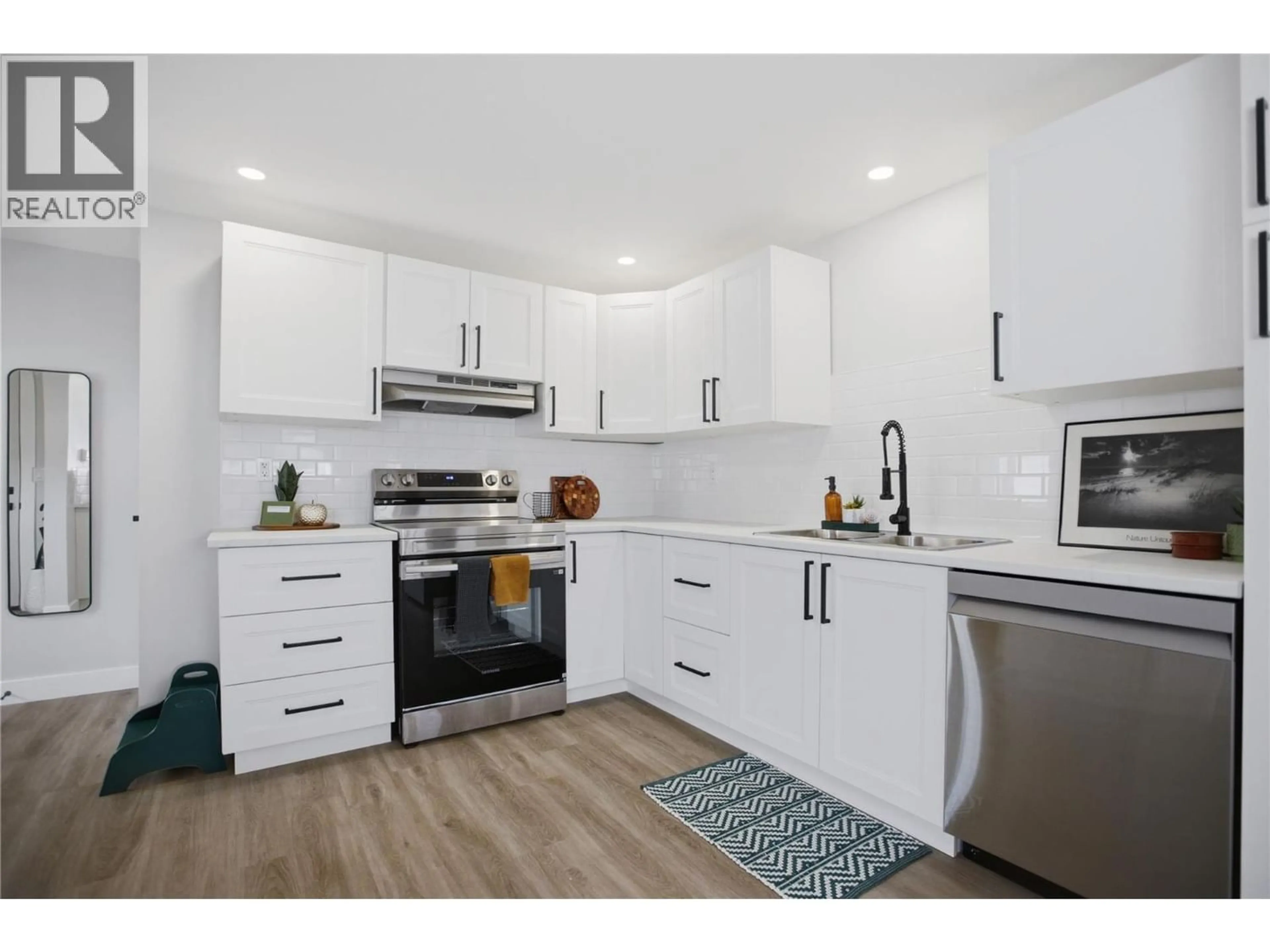 Unknown for 3P - 3 PLUTO DRIVE, Kamloops British Columbia V2B1A6