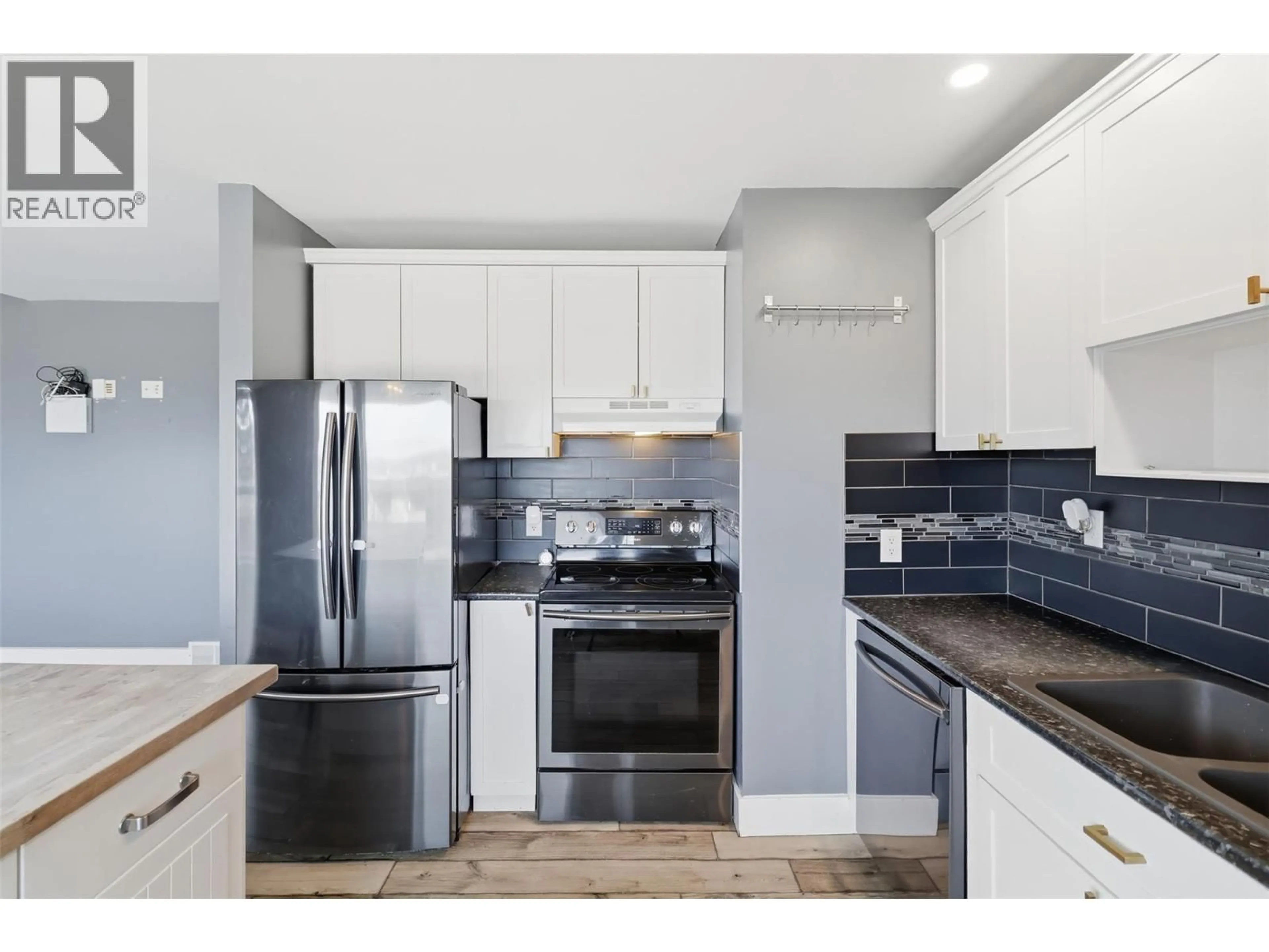 Unknown for 1189 HOWE ROAD, Kamloops British Columbia V1S1M4