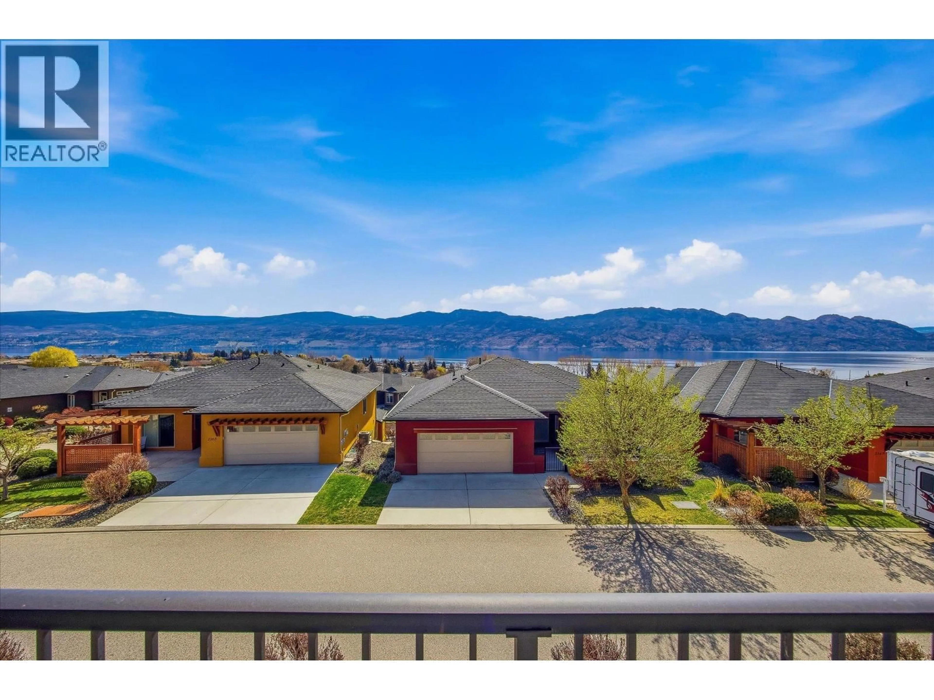 A pic from outside/outdoor area/front of a property/back of a property/a pic from drone, mountain view for 3840 SIRINGO LANE, Westbank British Columbia V4T3G4