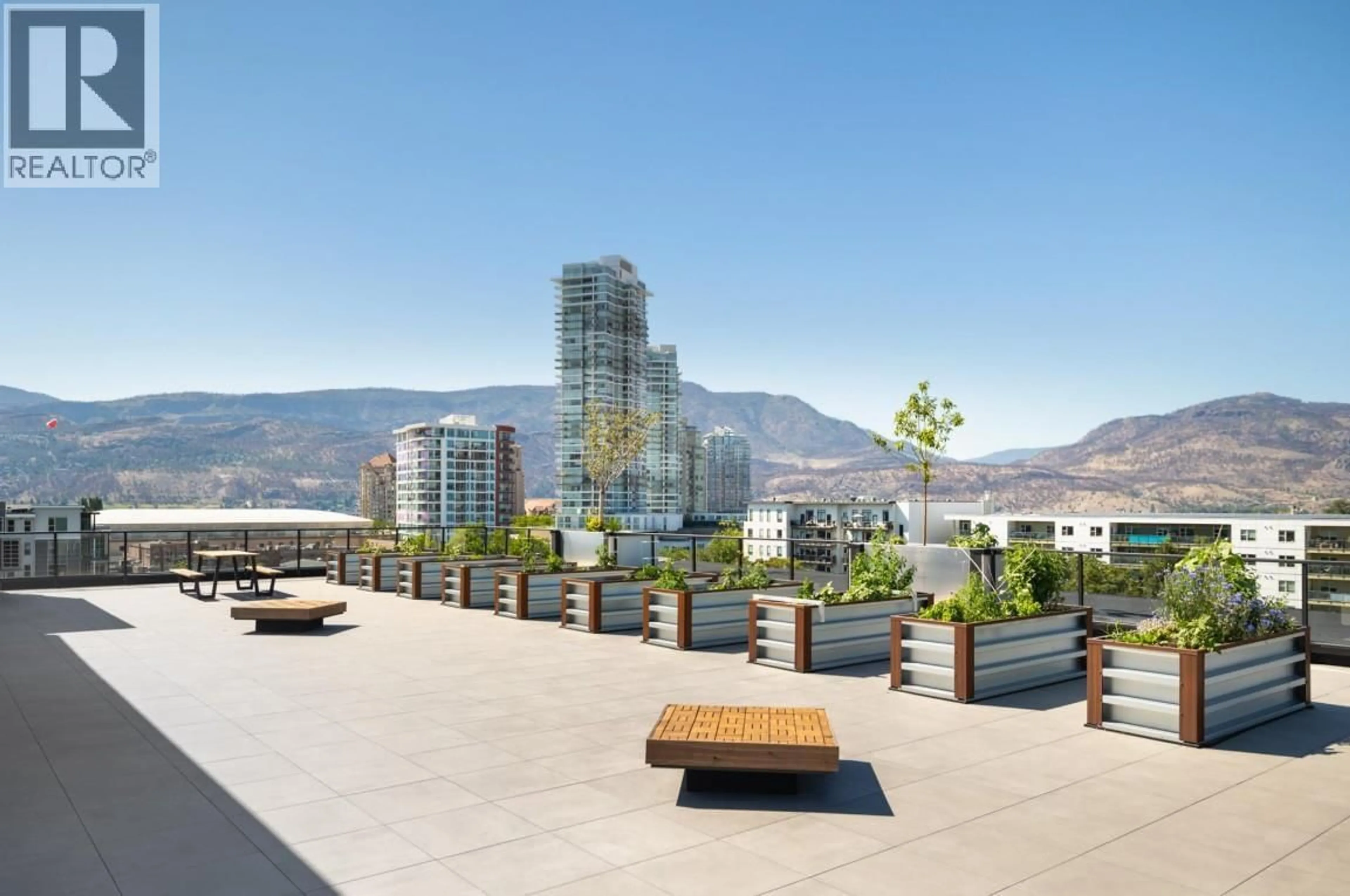 Patio, city buildings view from balcony for 509 - 604 CAWSTON AVENUE, Kelowna British Columbia V1Y6Z4