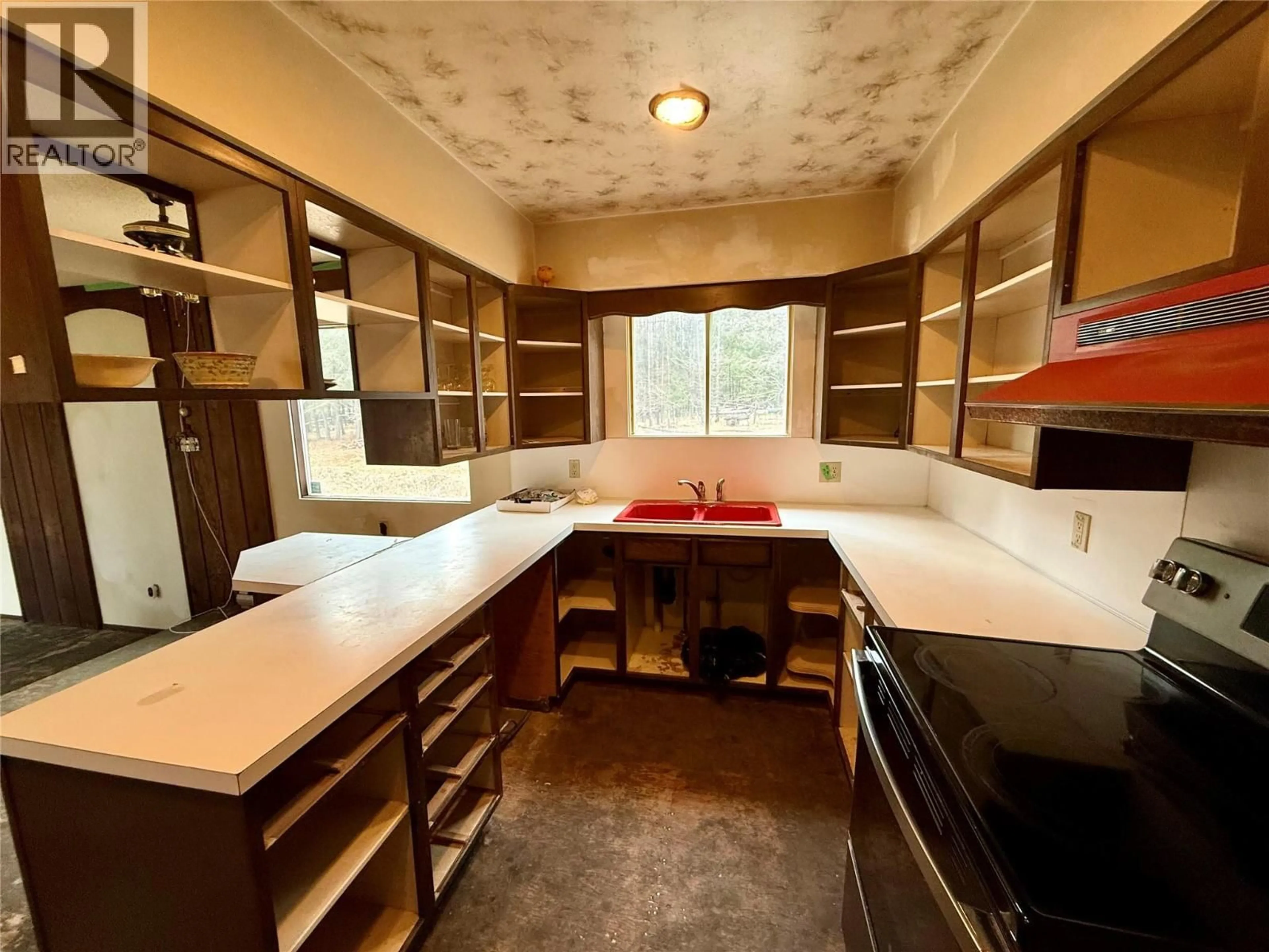 Standard kitchen, unknown for 4125 33RD STREET, Cranbrook British Columbia V1C6Z7