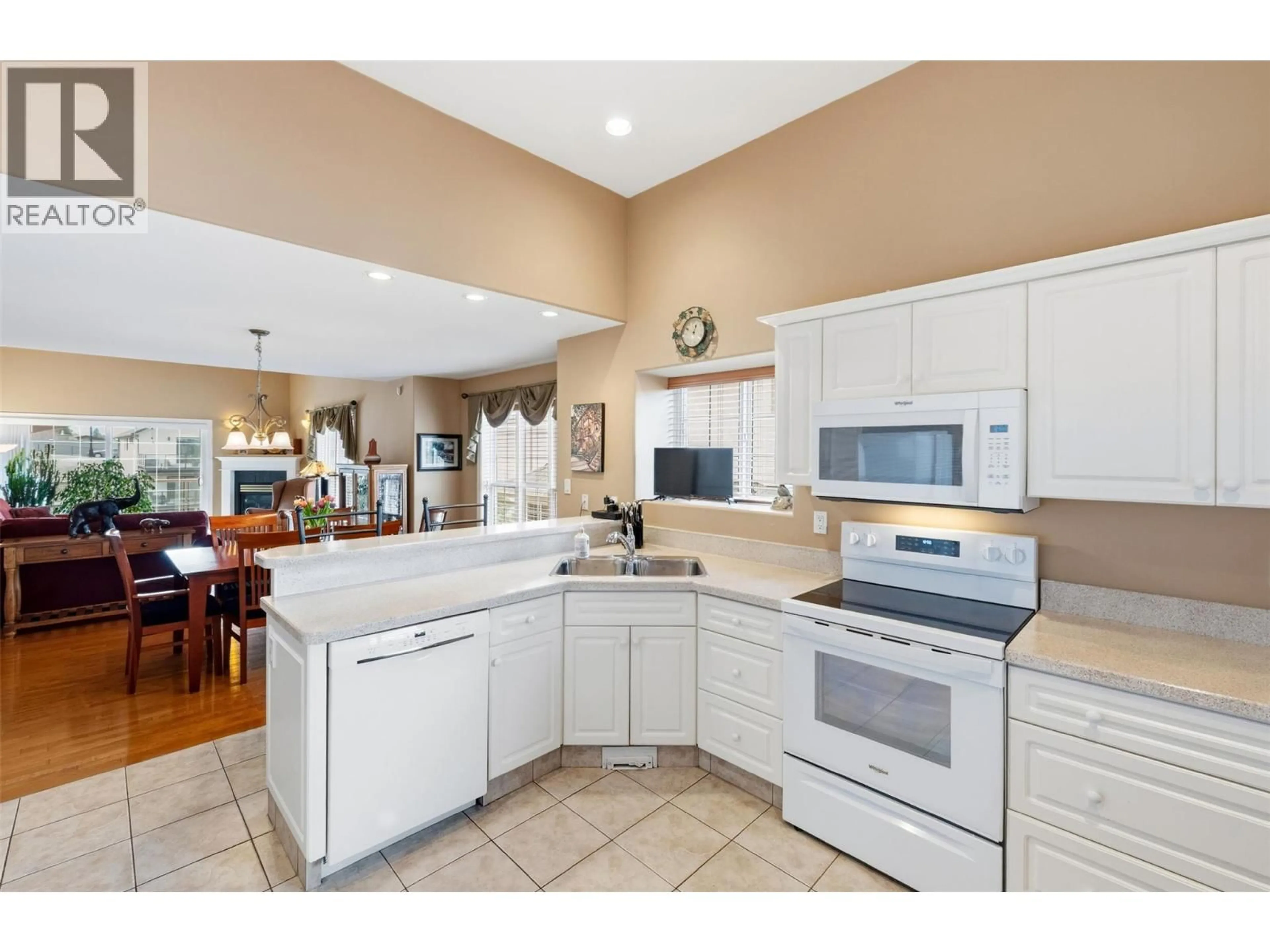 Open concept kitchen, ceramic/tile floor for 108 - 705 BALSAM AVENUE, Penticton British Columbia V2A9B7