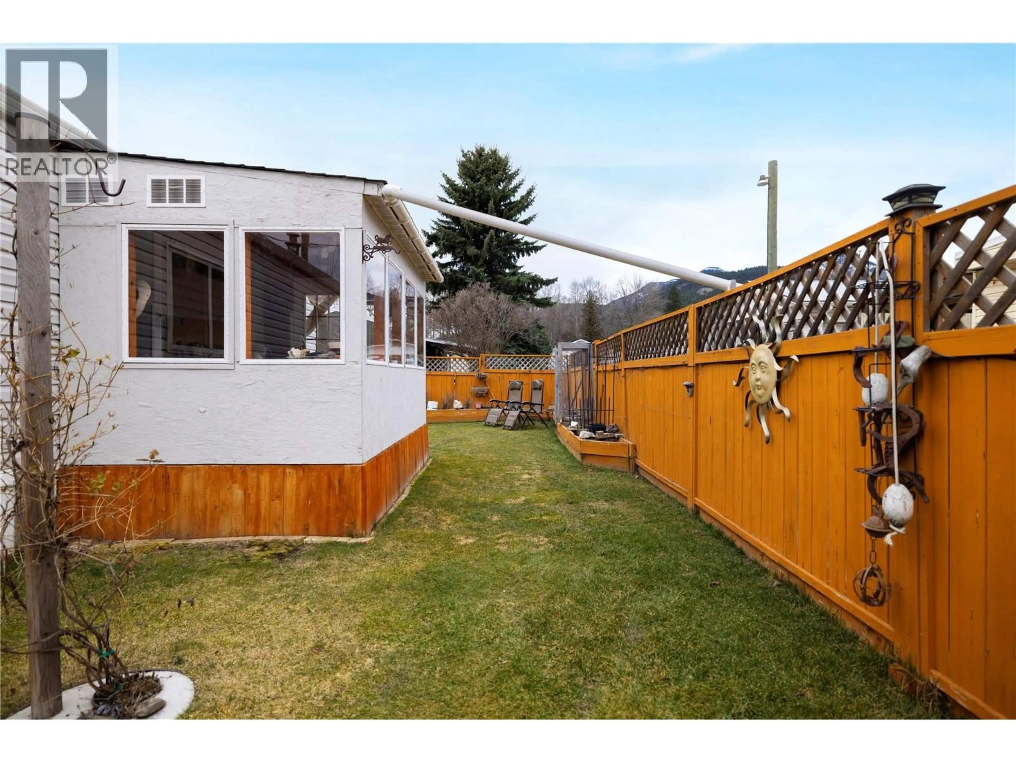 Patio, mountain view for 9 - 5760 FALKLAND ROAD, Falkland British Columbia V0E1W0