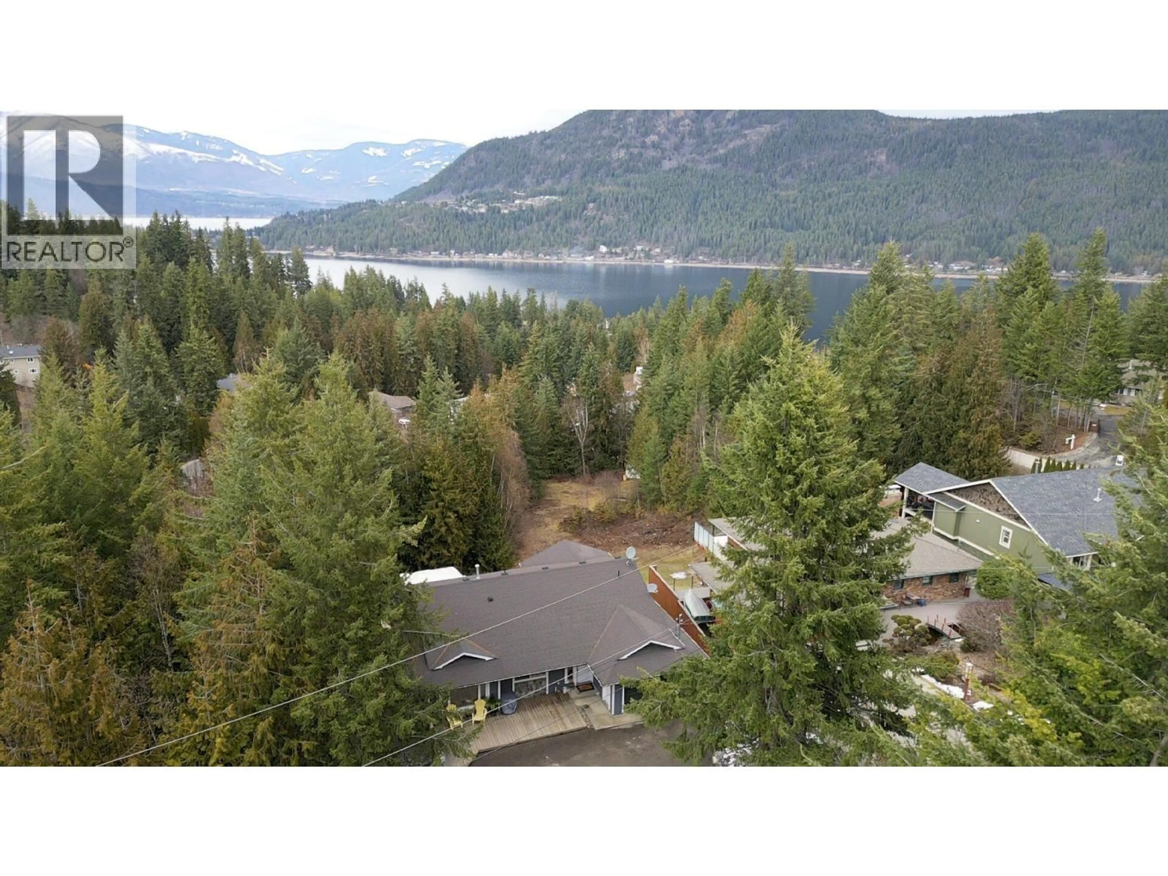 A pic from outside/outdoor area/front of a property/back of a property/a pic from drone, water/lake/river/ocean view for 2379 PLEASANT DALE ROAD, Blind Bay British Columbia V0E1H1