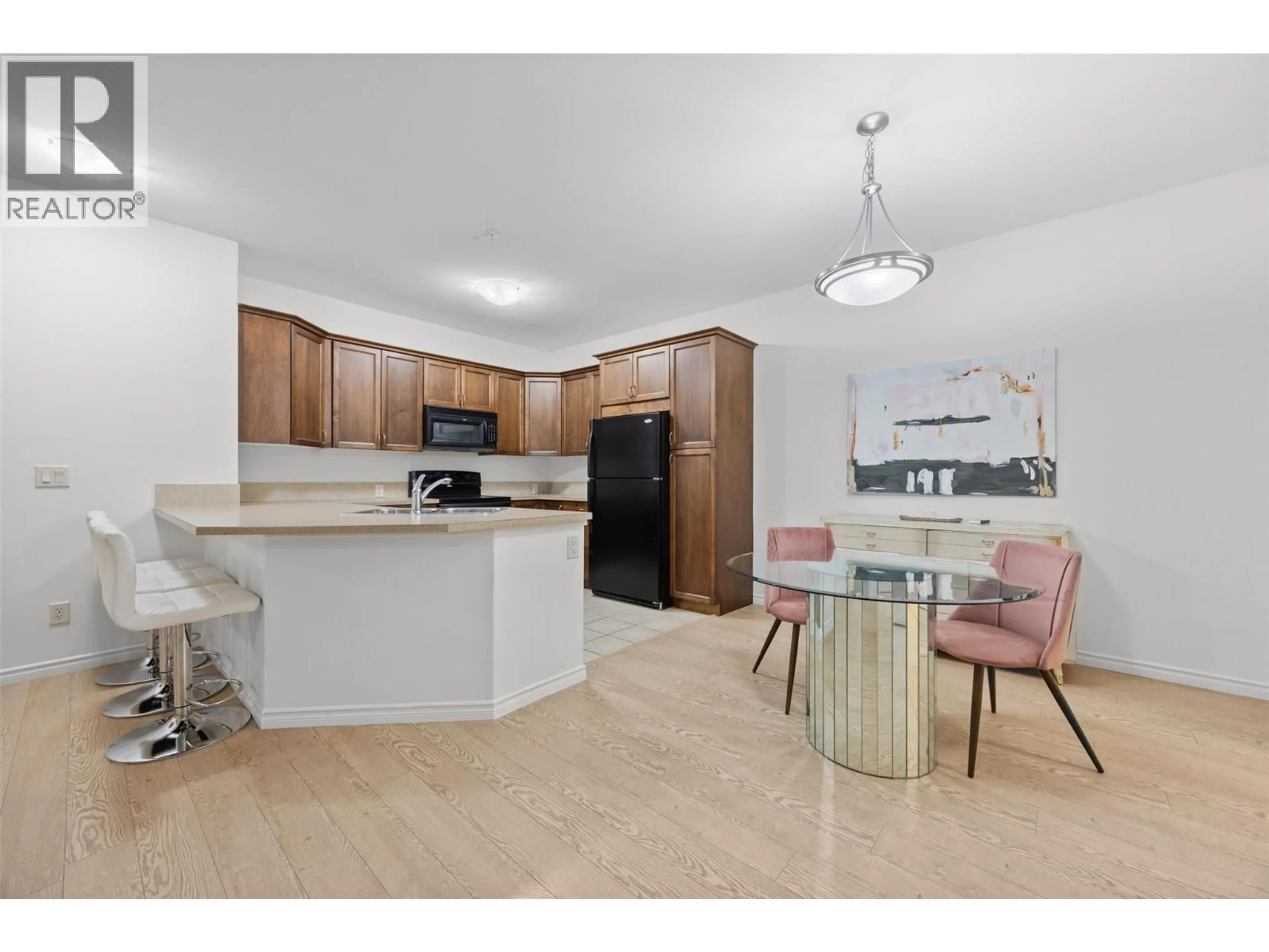 Open concept kitchen, unknown for 109 - 1007 HARVEY AVENUE, Kelowna British Columbia V1Y6E4
