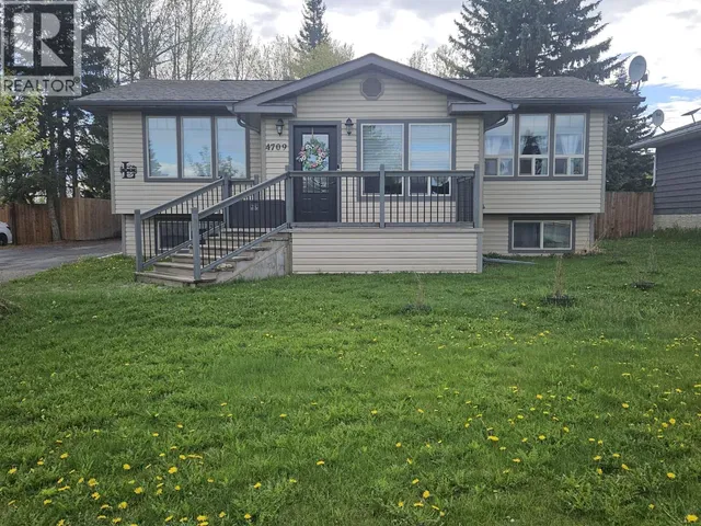 4709 45 STREET NORTHEAST, Chetwynd 2