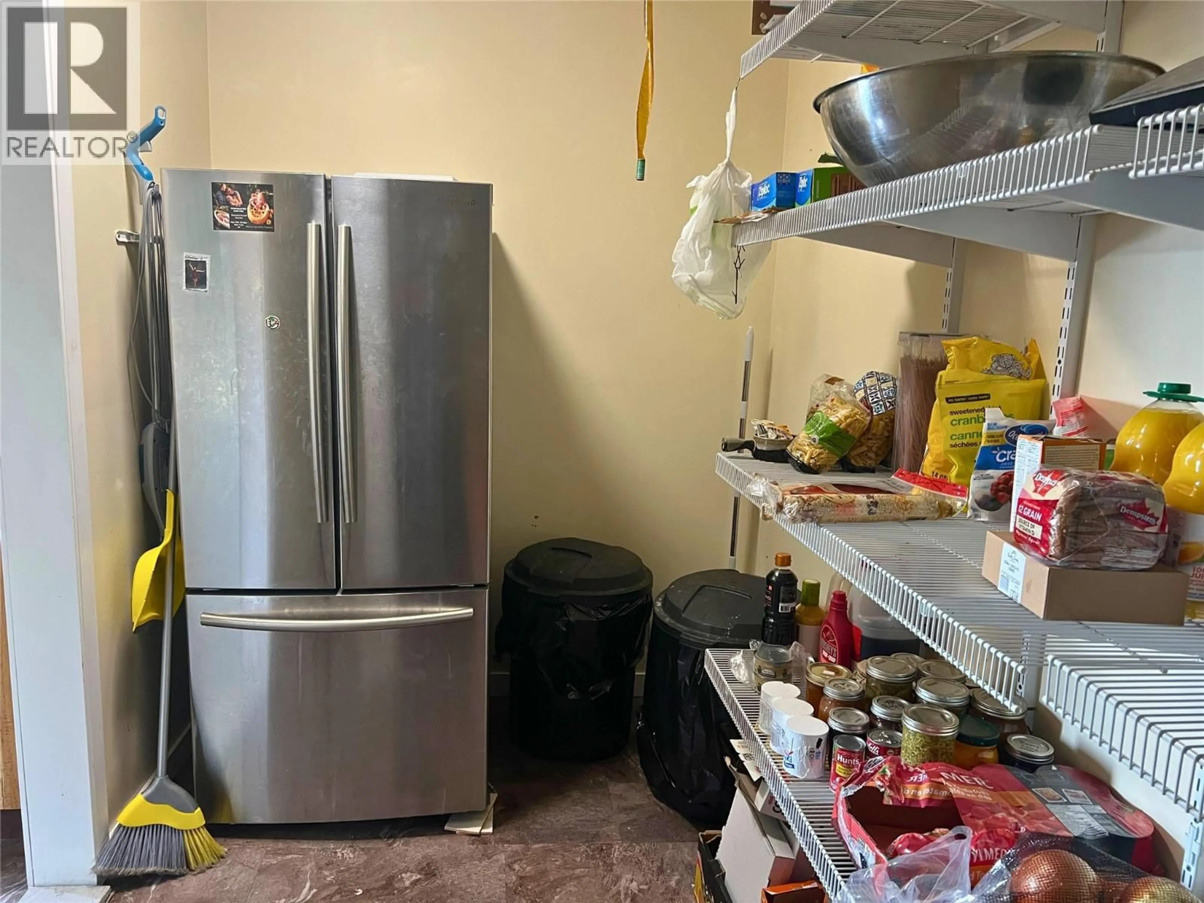 Standard kitchen, unknown for 7508 CROWFOOT DRIVE, Anglemont British Columbia V0E1M8