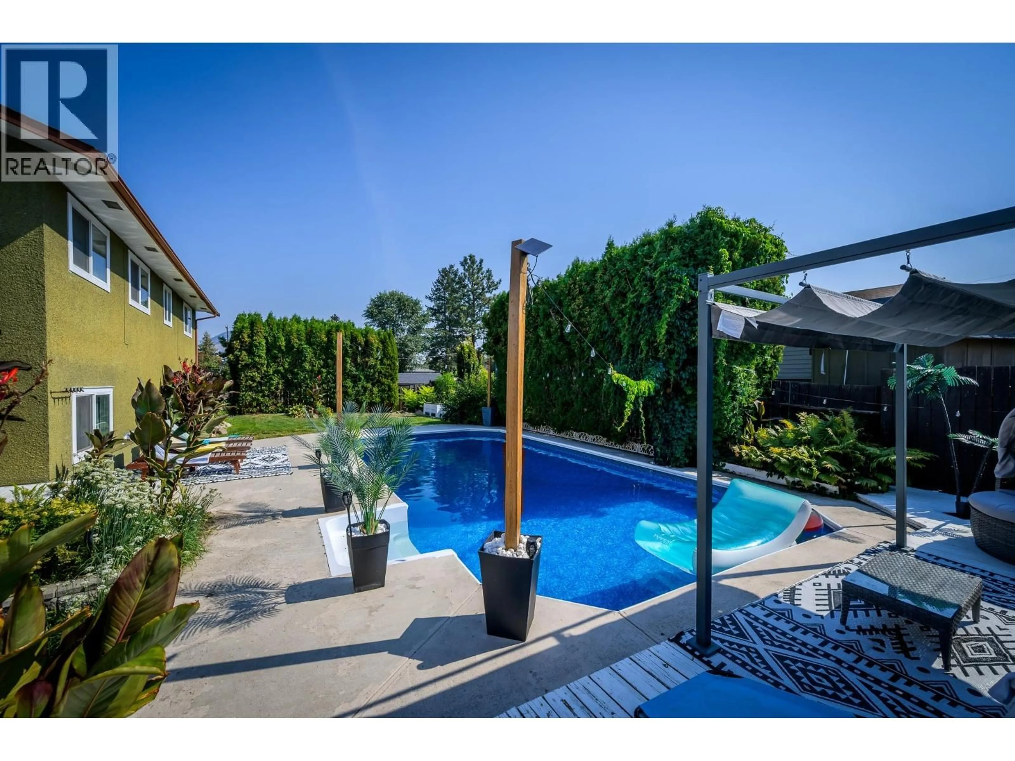 Pool for 1795 DELNOR CRESCENT, Kamloops British Columbia V2B4H9