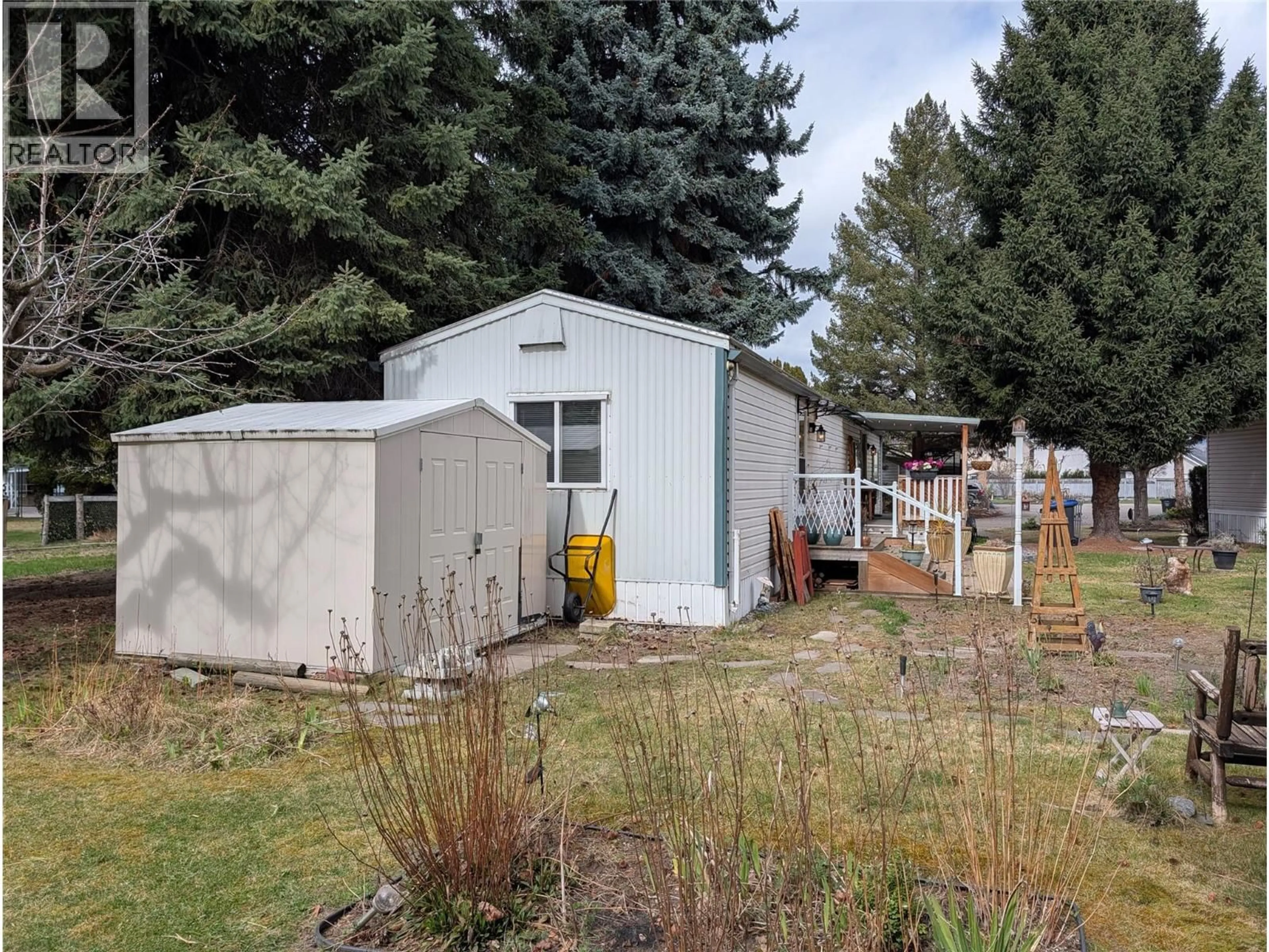 Shed for 27 - 3535 CASORSO ROAD, Kelowna British Columbia V1W3E1