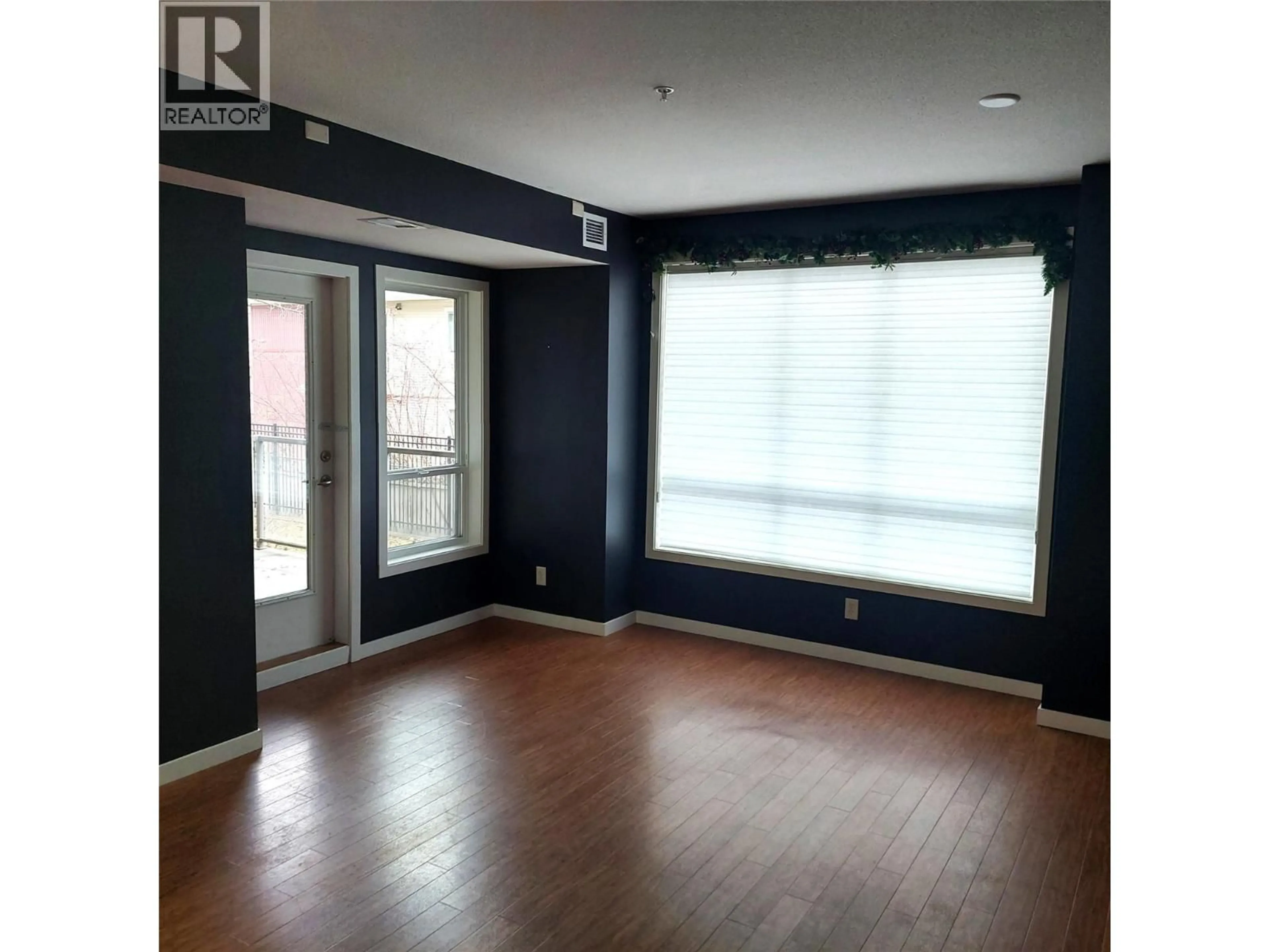 A pic of a room for 122 - 850 SAUCIER AVENUE, Kelowna British Columbia V1Y6A3