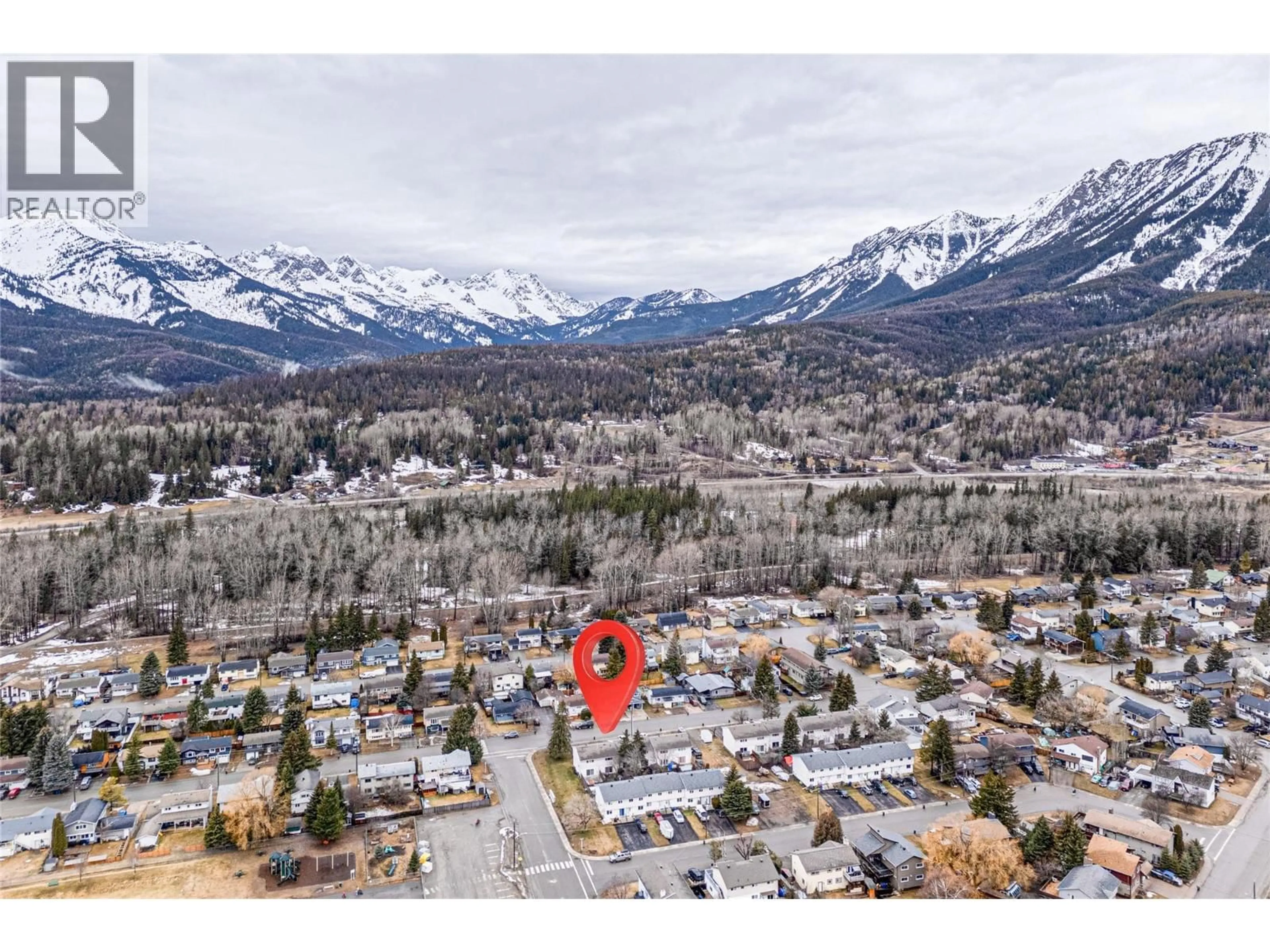A pic from outside/outdoor area/front of a property/back of a property/a pic from drone, mountain view for 41B MT TRINITY AVENUE AVENUE, Fernie British Columbia V0B1M3