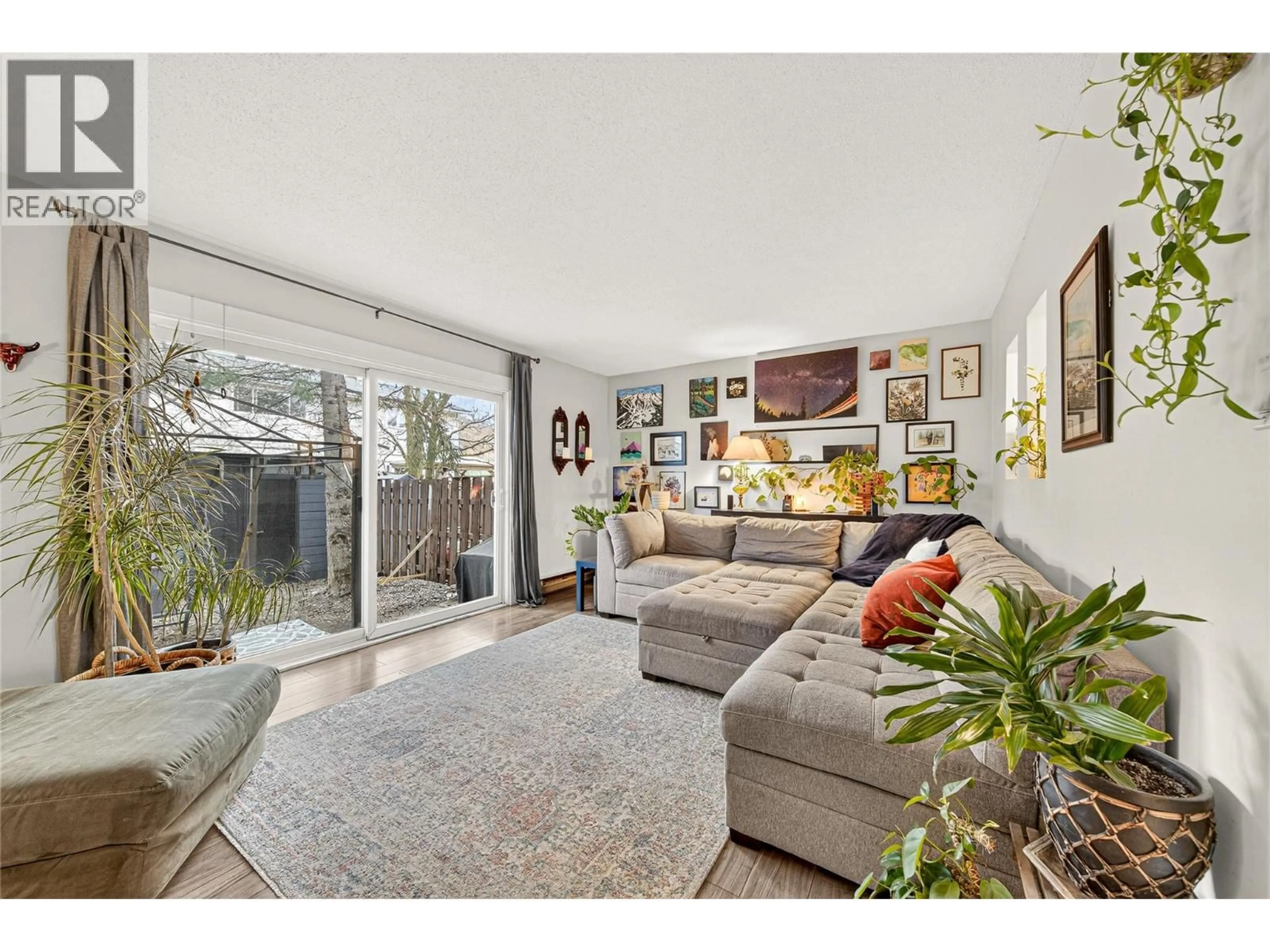 Living room with furniture, unknown for 41B MT TRINITY AVENUE AVENUE, Fernie British Columbia V0B1M3