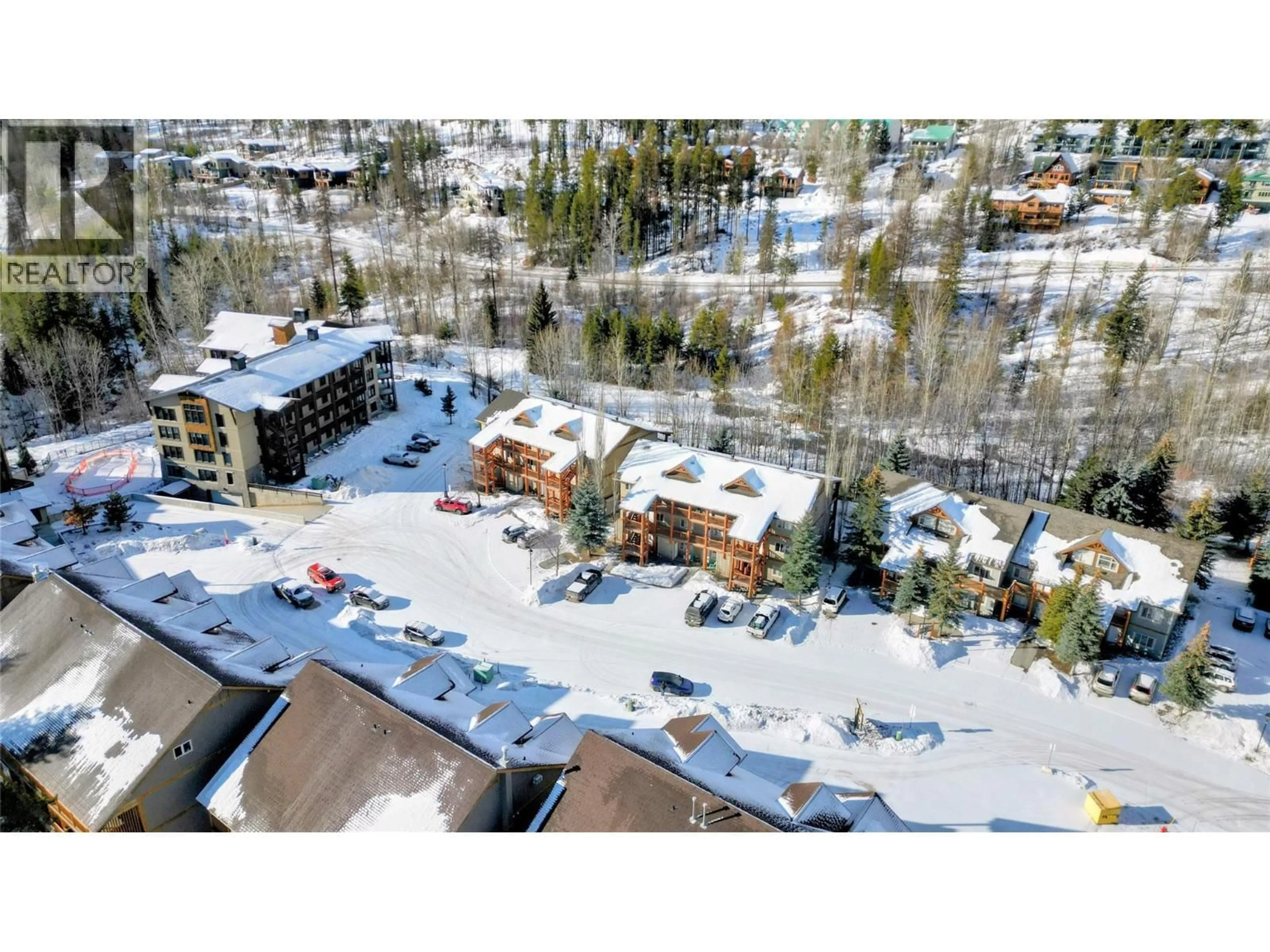 A pic from outside/outdoor area/front of a property/back of a property/a pic from drone, unknown for 29 - 895 DOGWOOD DRIVE, Kimberley British Columbia V1C2Y1