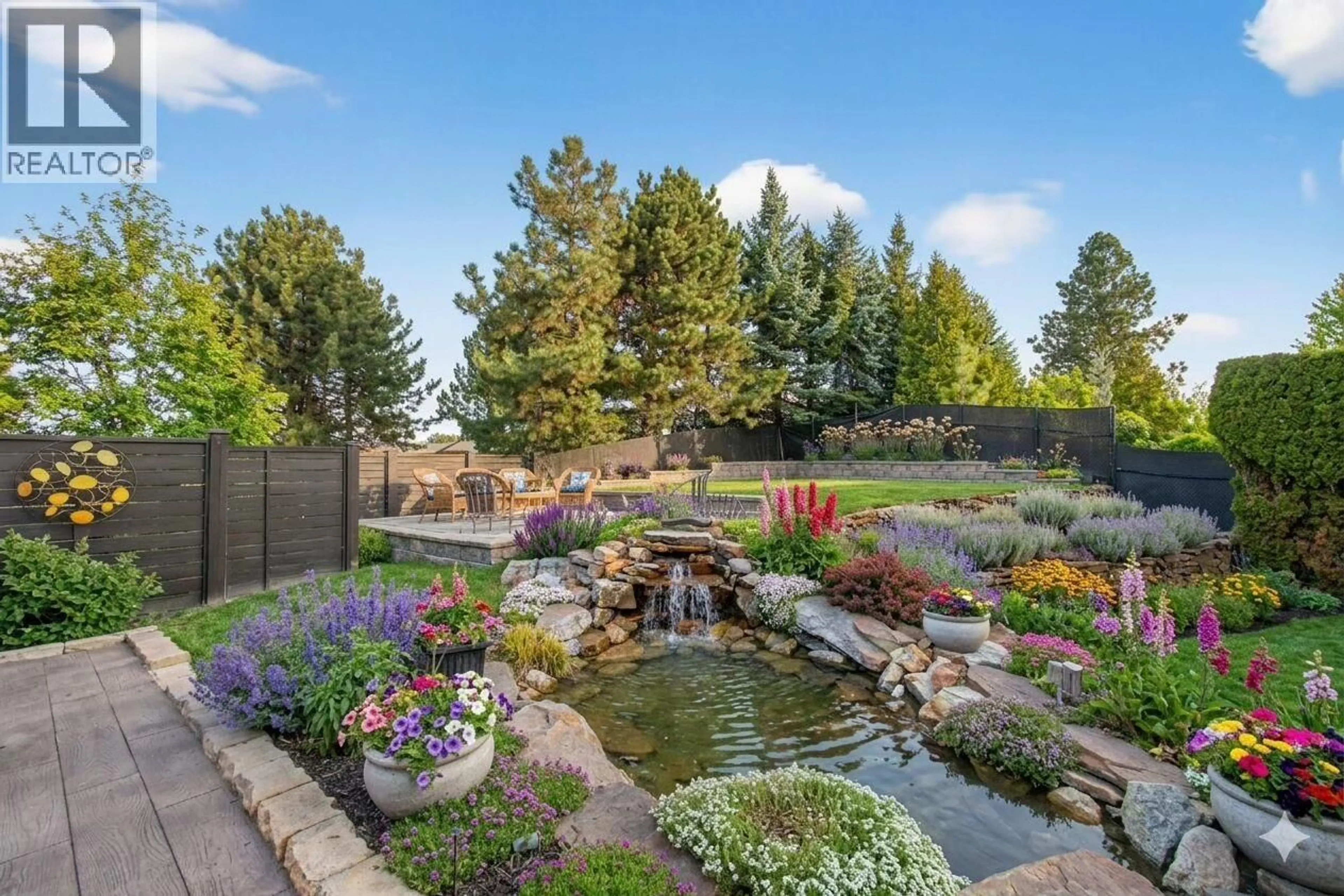 Patio, water/lake/river/ocean view for 336 QUILCHENA DRIVE, Kelowna British Columbia V1W4Y9