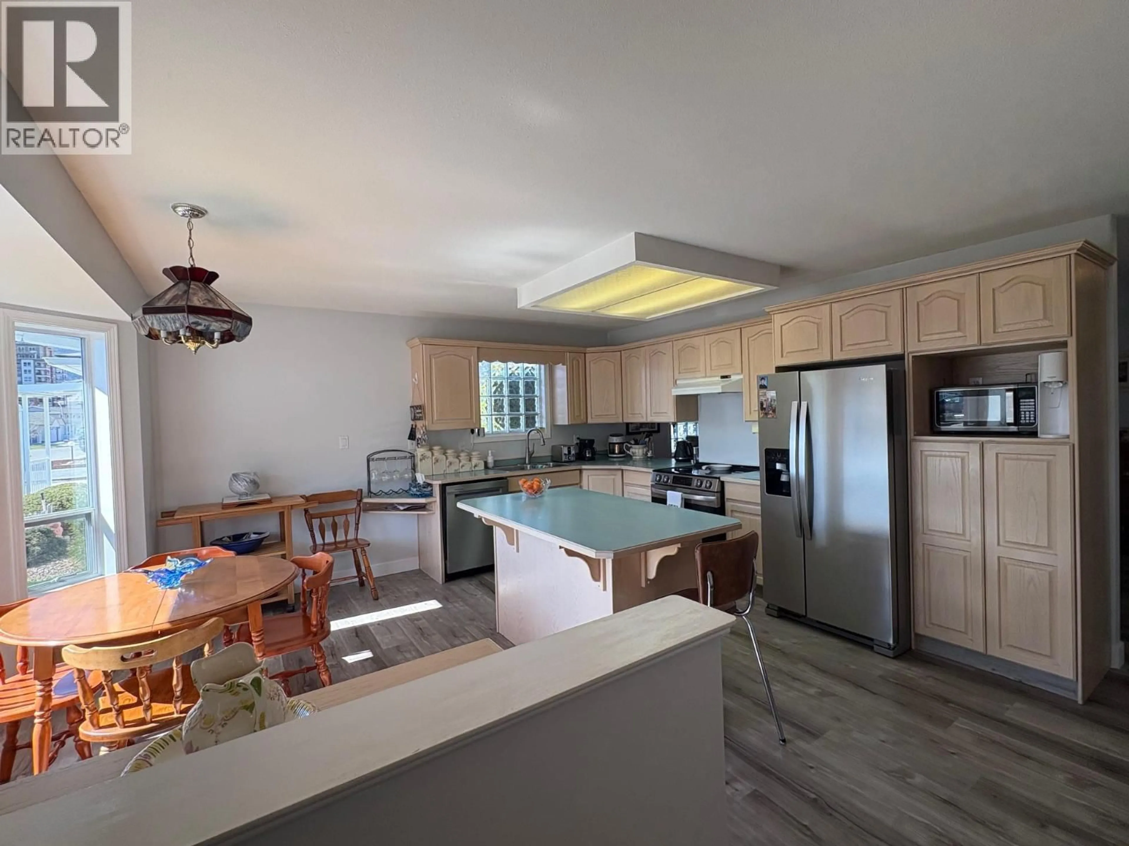 Open concept kitchen, unknown for 195 - 3400 WILSON STREET, Penticton British Columbia V2A8J1